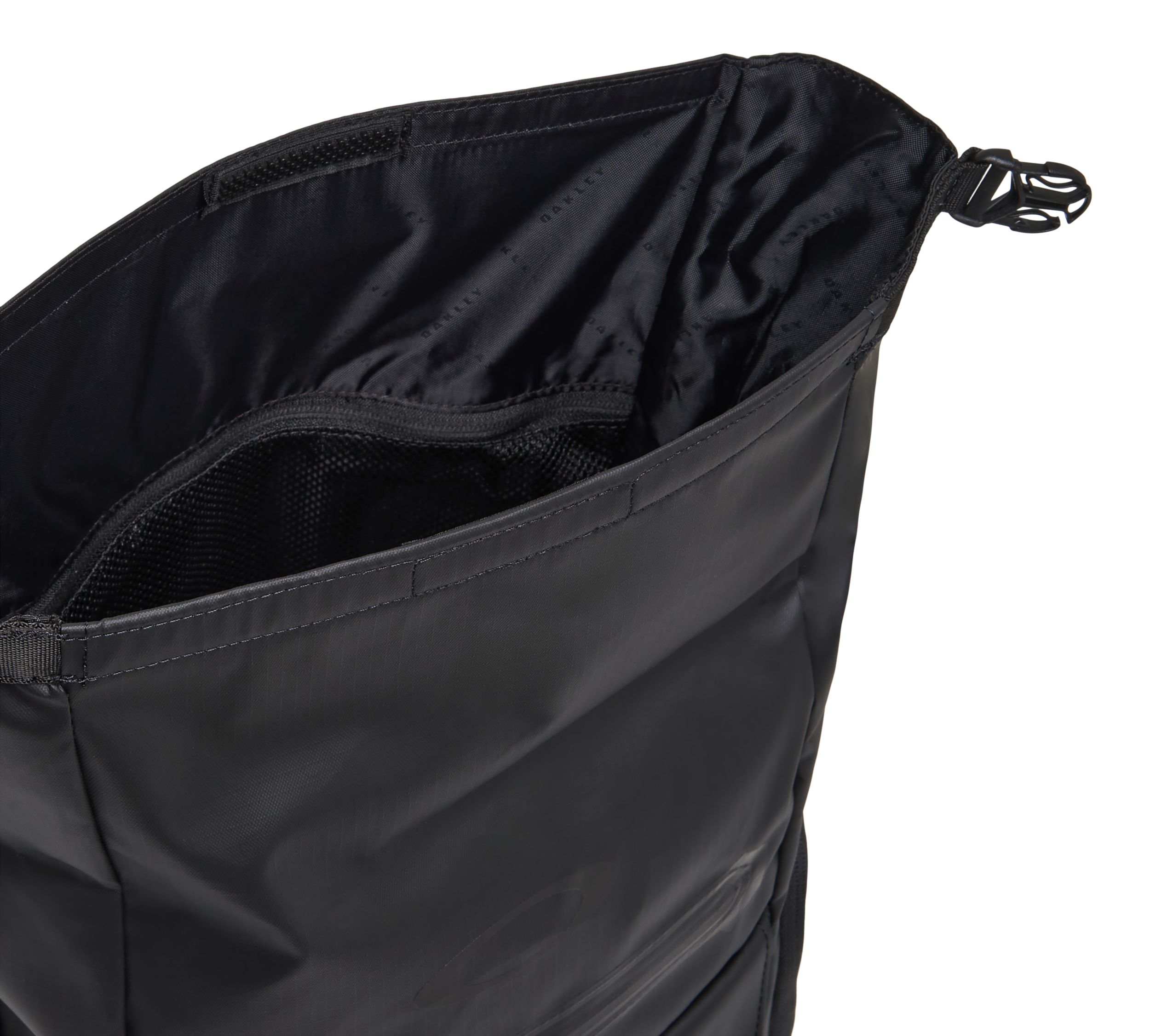 Oakley Road Trip Terrain 25L Backpack CloseUp