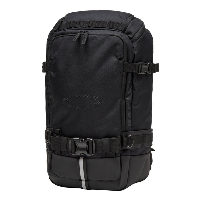 Oakley Peak Recycled 25L Backpack Front_Angled_Left