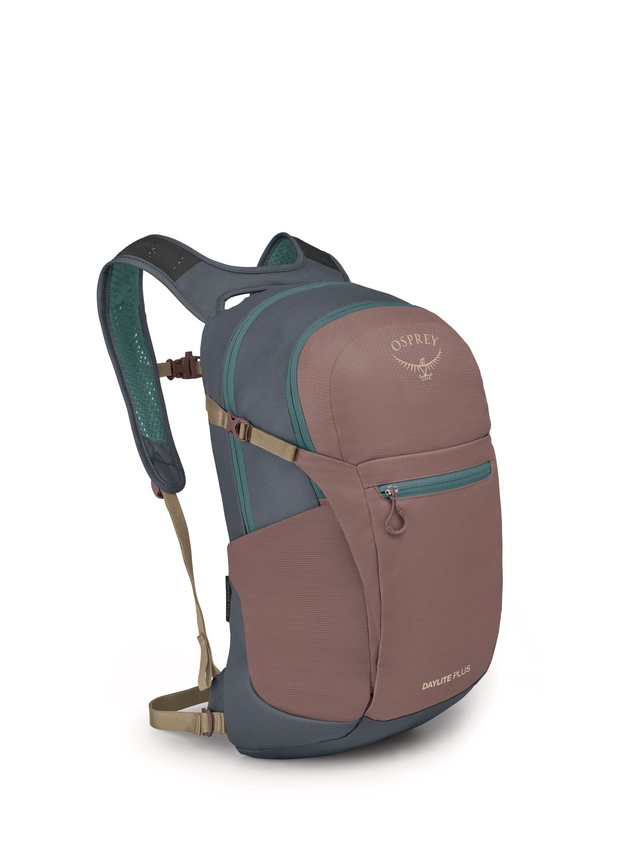OSPREY Daylite Plus Size Backpack Front_Three_Fourths_Angled_Right