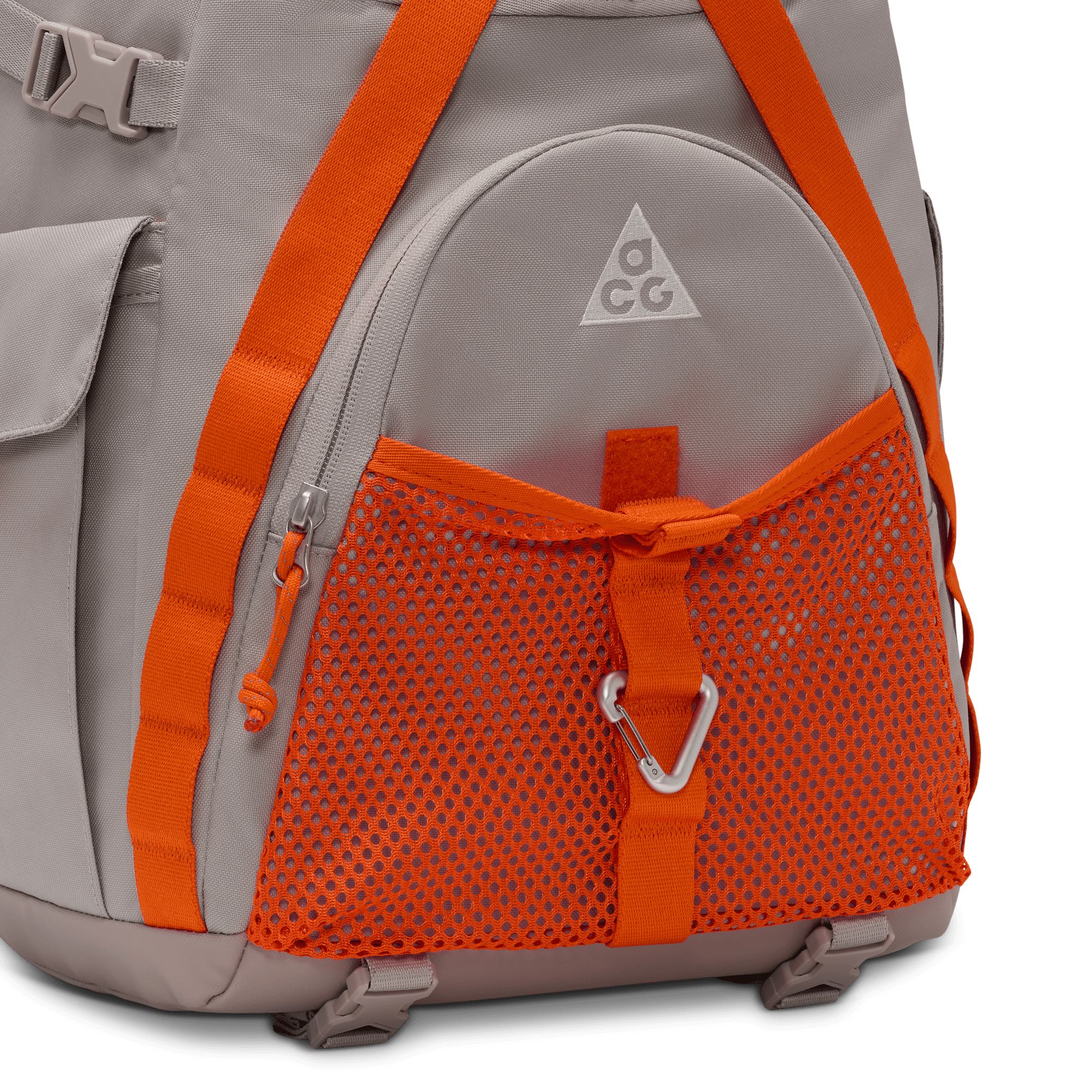 Nike ACG "DAYMAX" Adventure Backpack