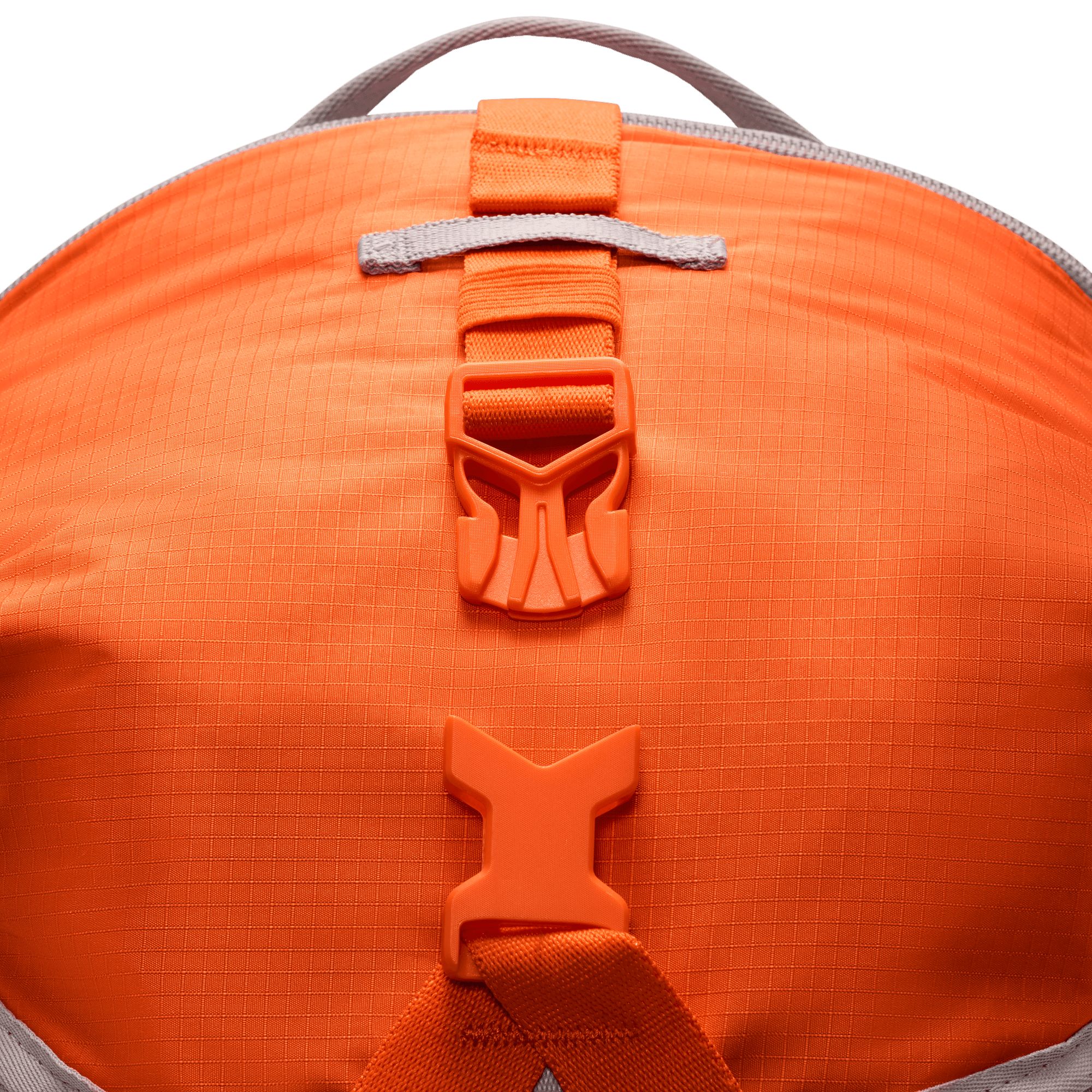 Nike ACG "DAYMAX" Adventure Backpack