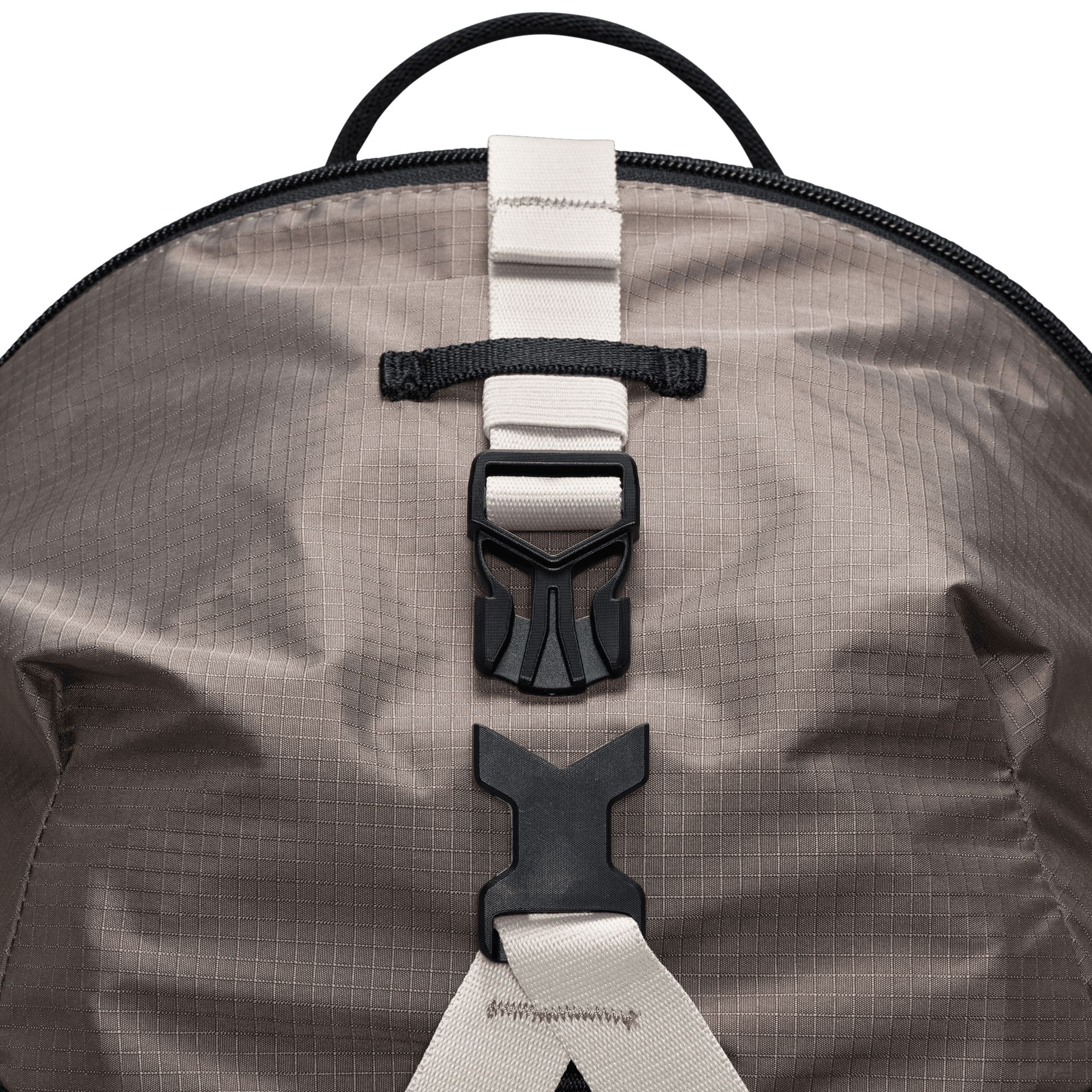 Nike ACG "DAYMAX" Adventure Backpack