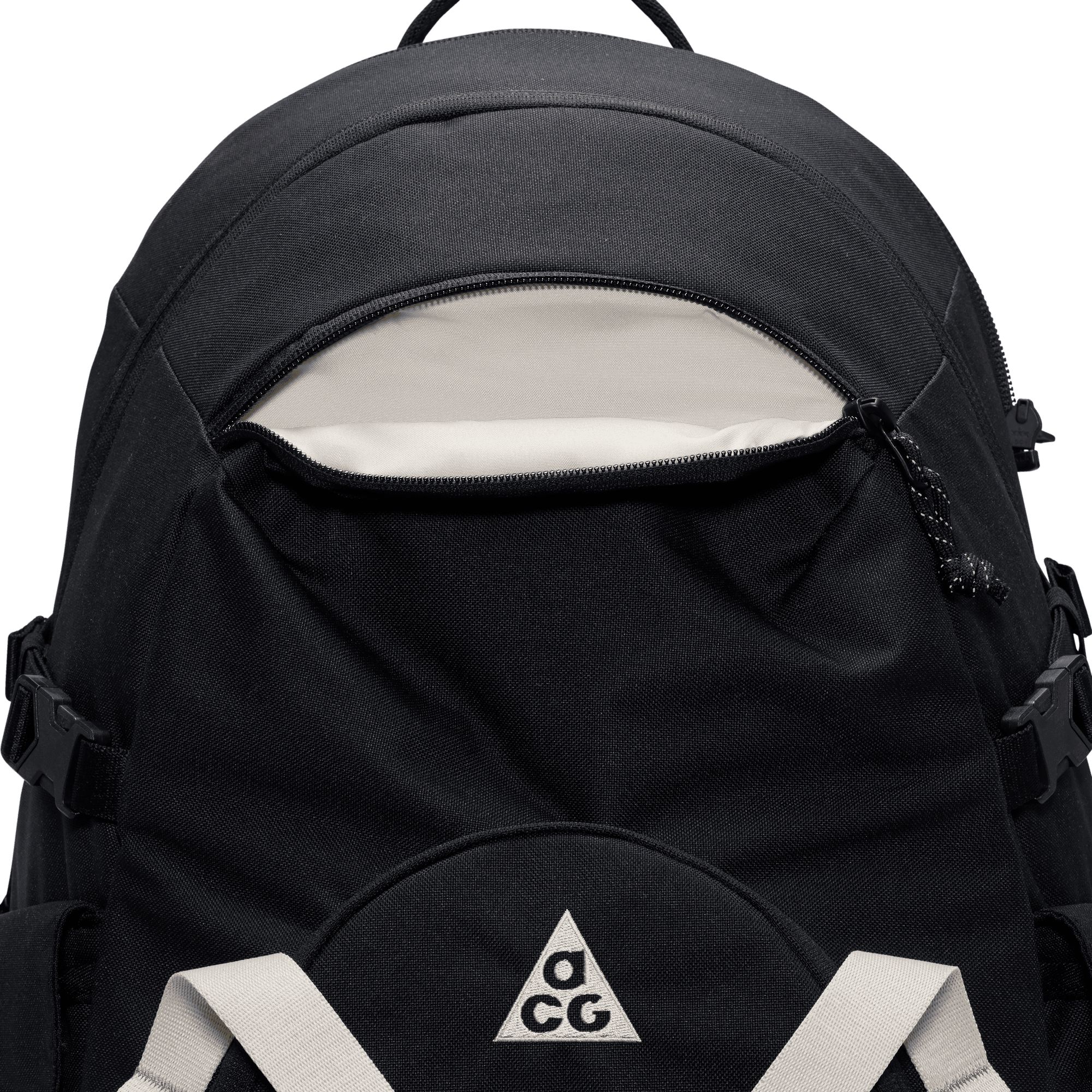 Nike ACG "DAYMAX" Adventure Backpack