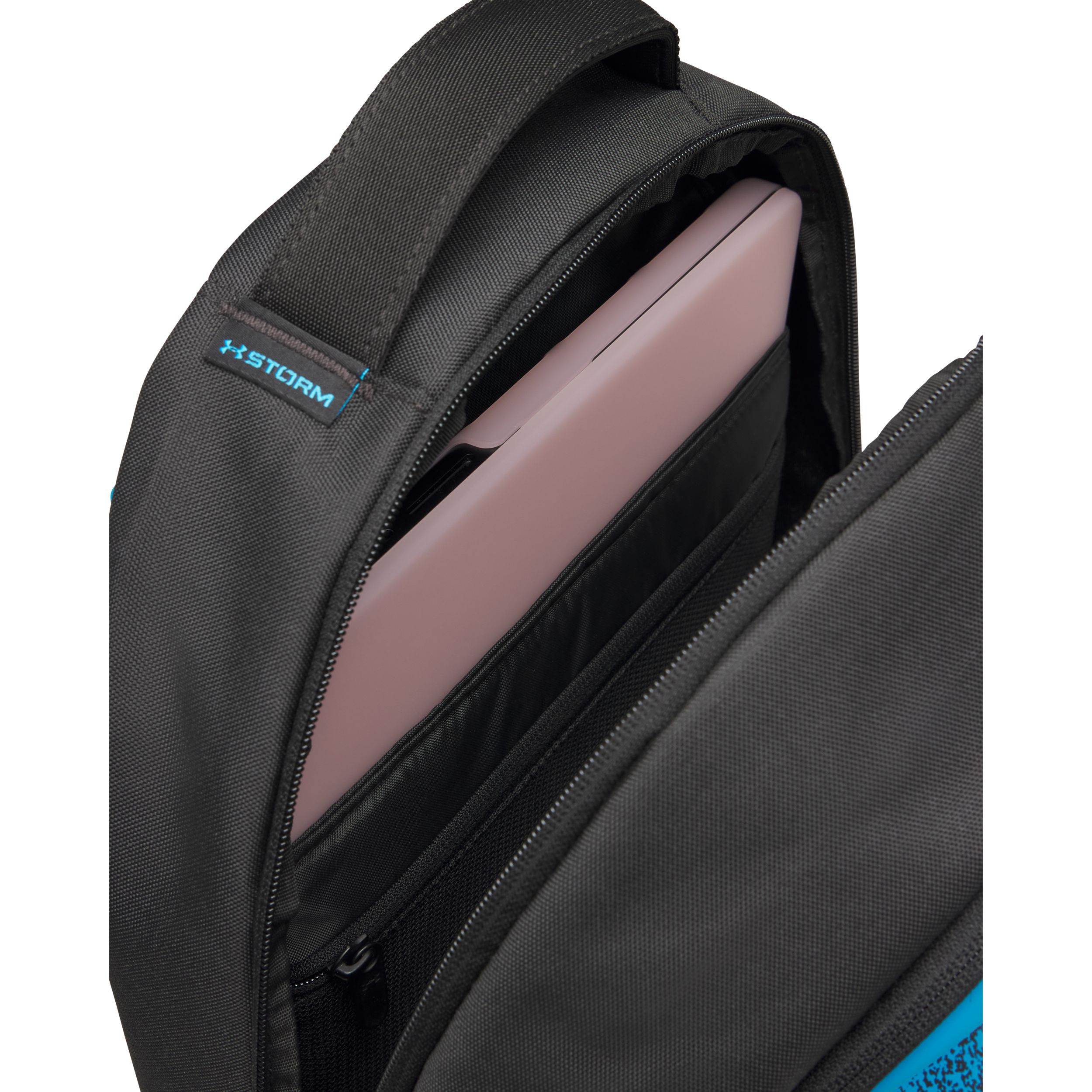Under Armour No Weigh Lite 28L Backpack