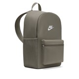 Nike Heritage 25L 2.0 Backpack Front_Angled_Right