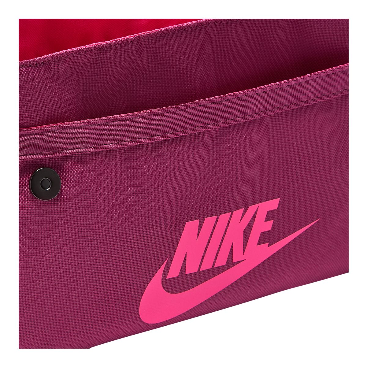 Nike Women's Futura 365 Crossbody Bag