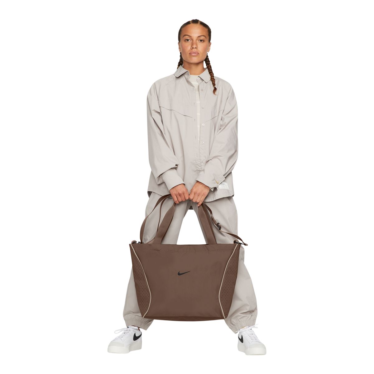 nike sportswear essentials tote bag