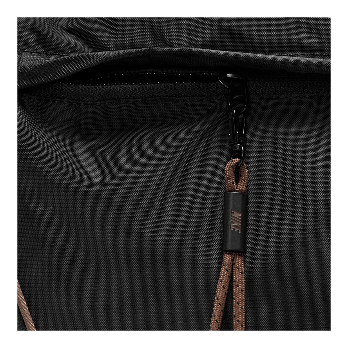 Nike Sportswear Essentials Tote Bag, 26L