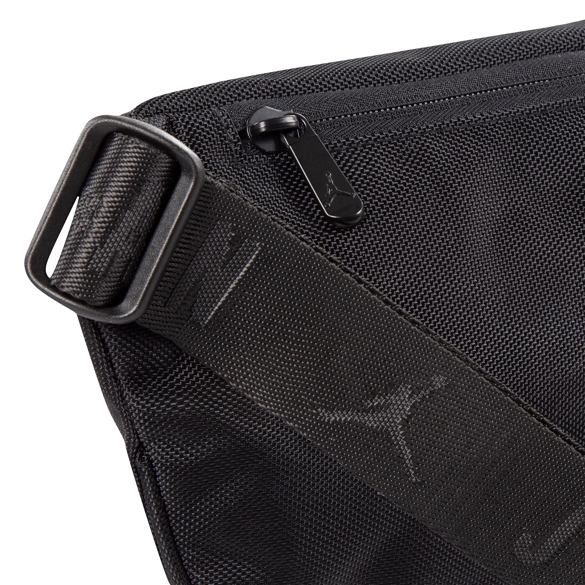 ●SATURDAY-ELEVEN ● ROBIC AIR CROSS BODY BAG New ZeroUP Gear 斜孭袋B841 - Bodysac 完全切合您的所需所想！