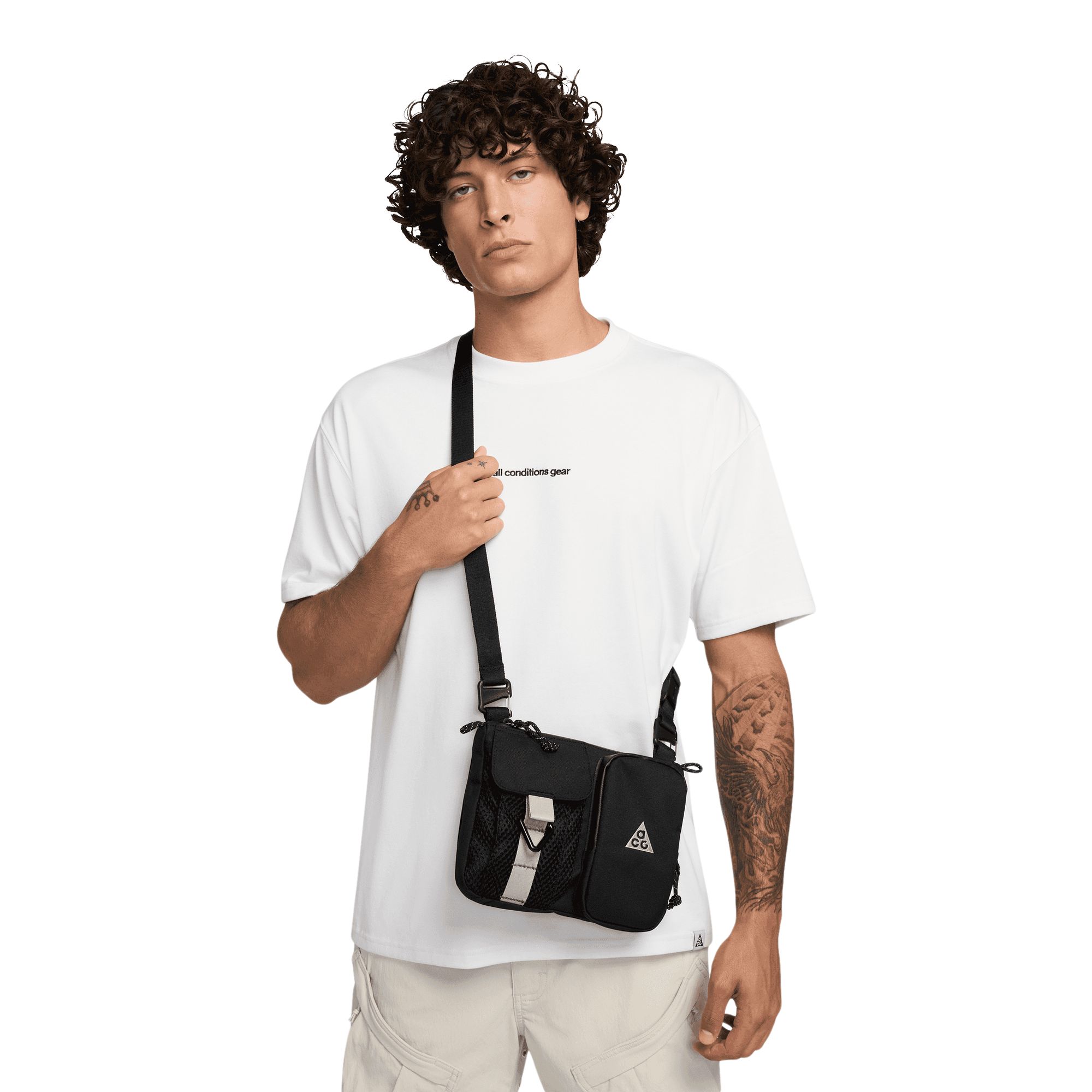 Nike ACG "DAYMAX" Crossbody Bag