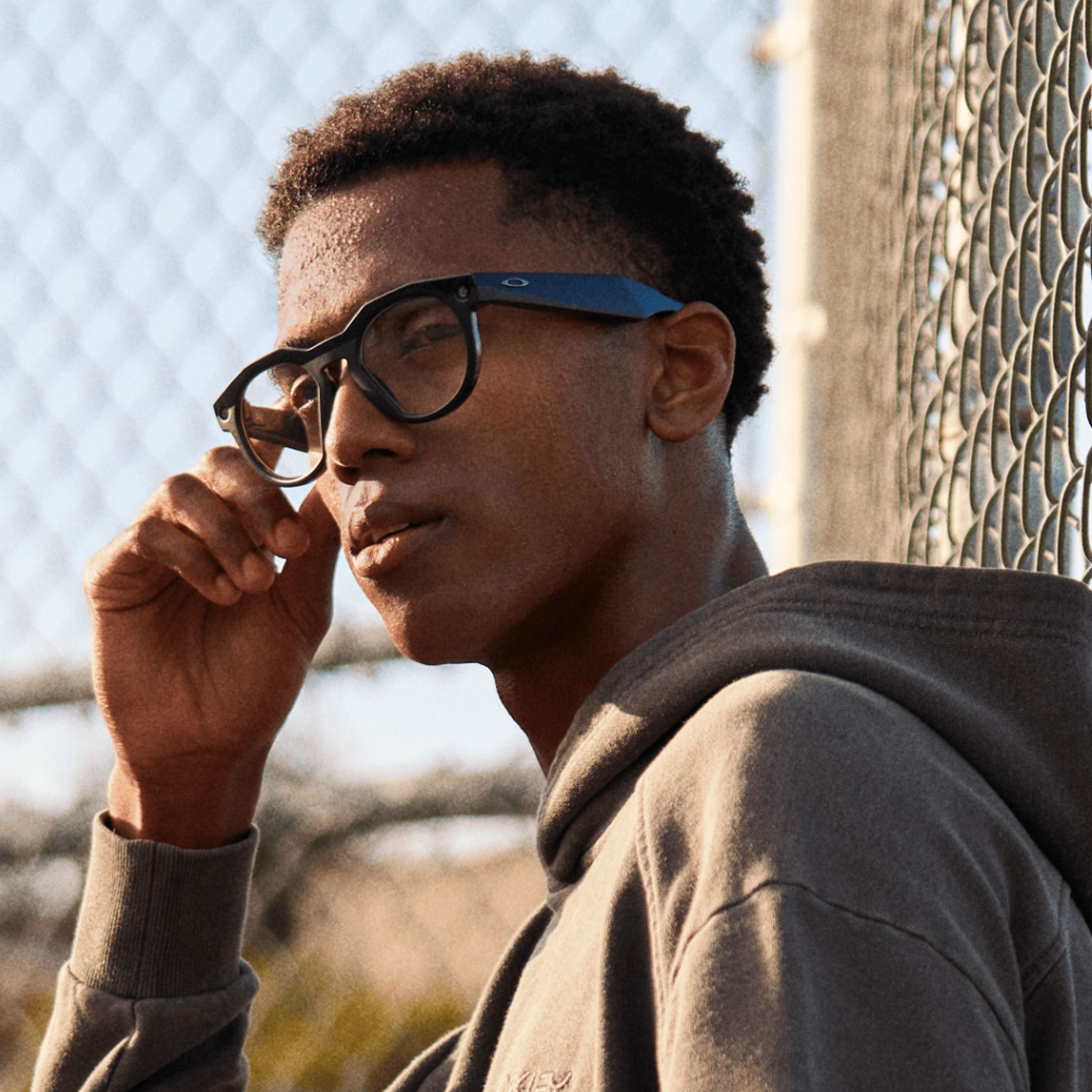 Oakley Meta HSTN AI Sunglasses