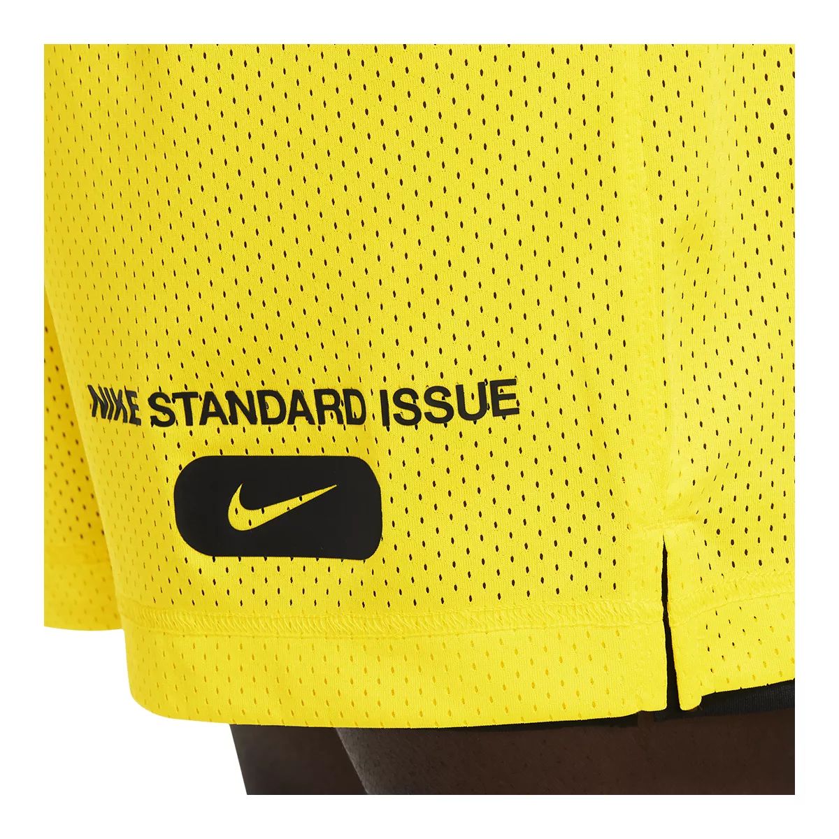 Nike Men's Standard Issue Mesh Shorts