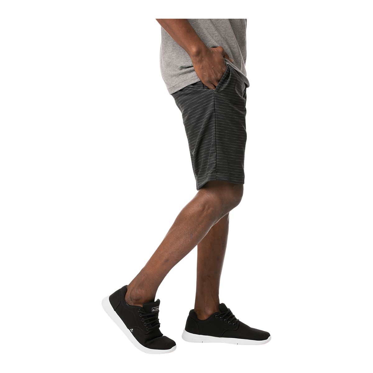 TravisMathew Men's Kickin Leaves Shorts