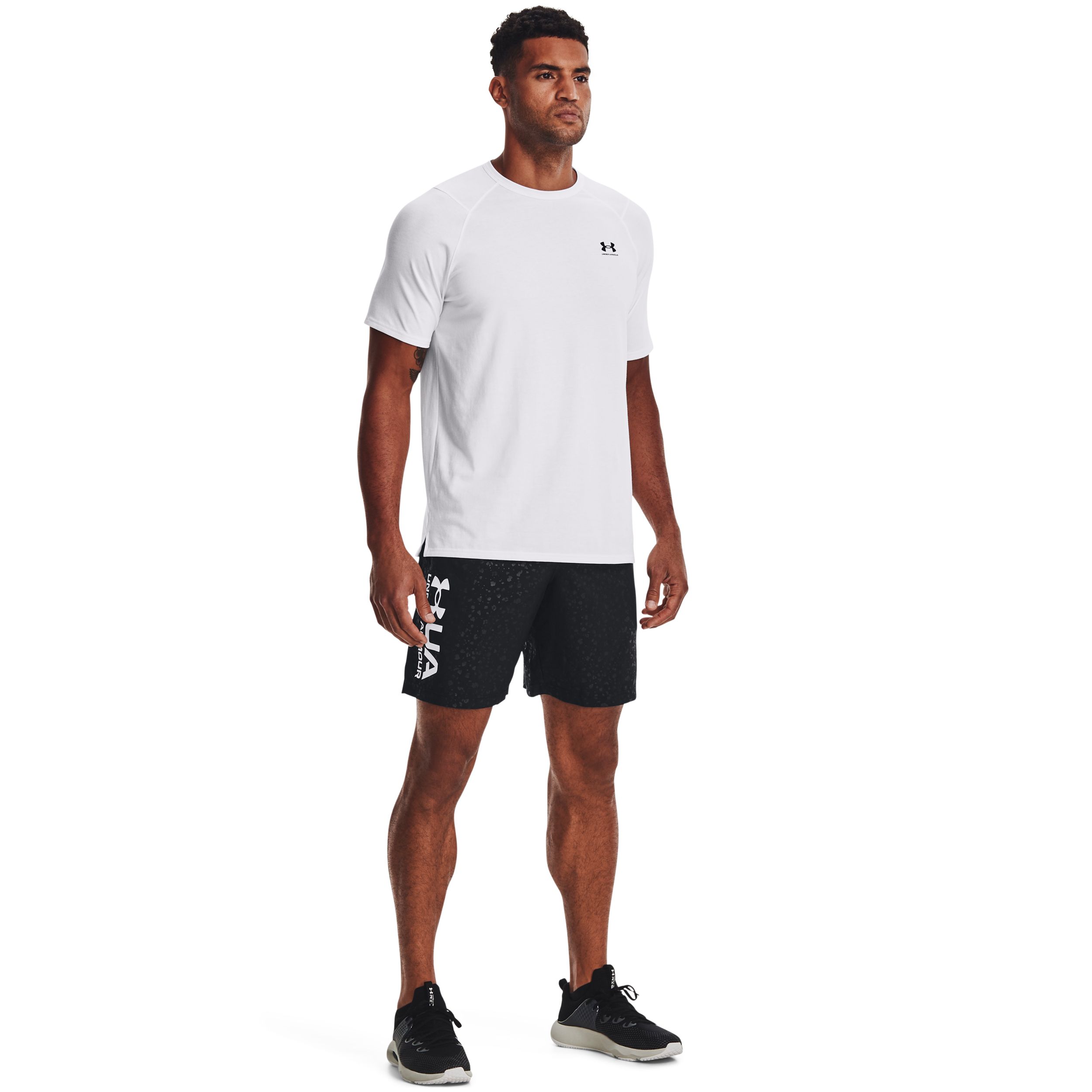 Under Armour Men's Woven Emboss 7" Shorts, Regular Fit, Gym, Elastic, Water Repellent