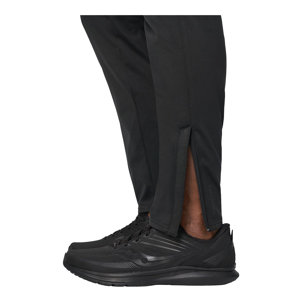 FWD Men's OT Tapered Training Pants