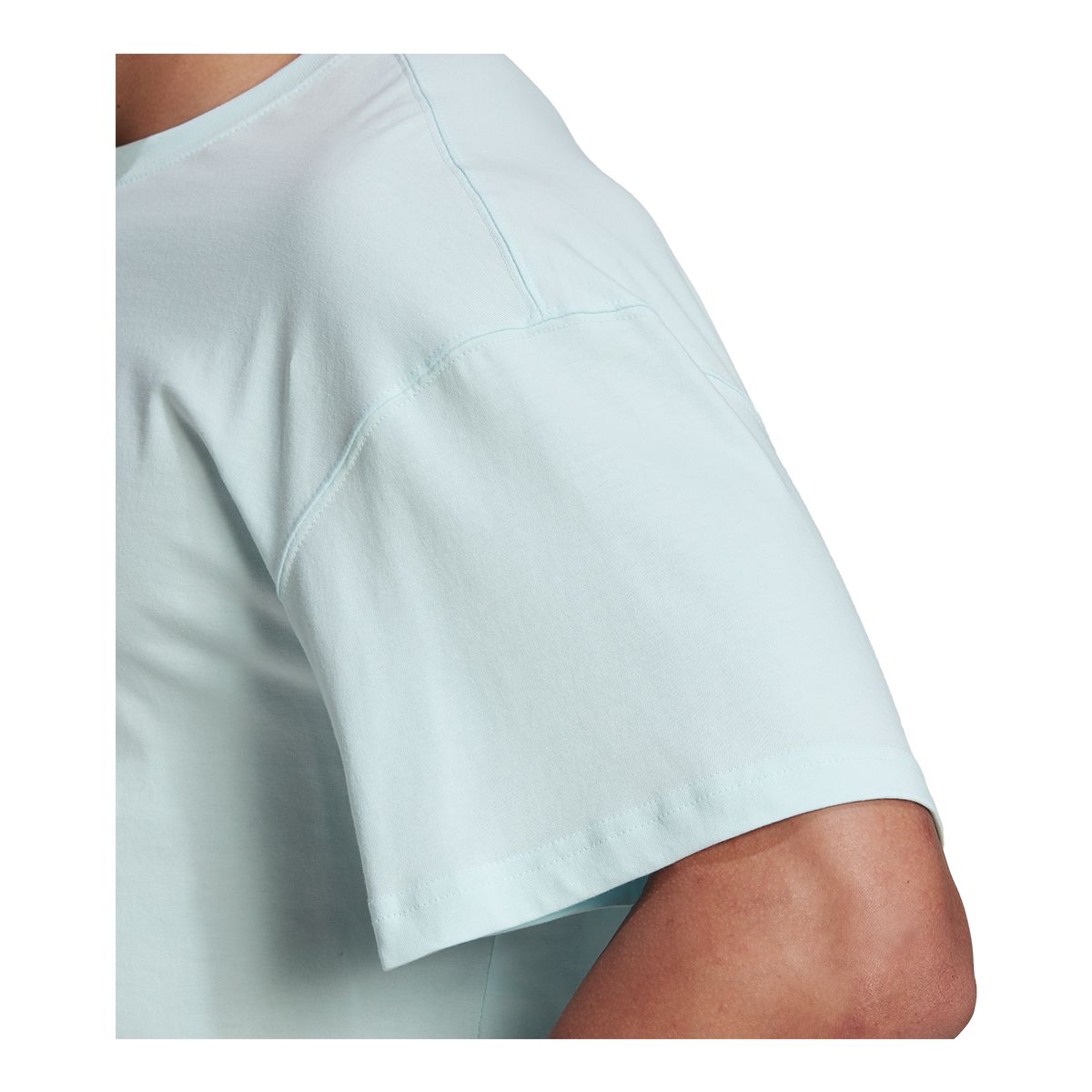 adidas Men's Feelvivid T Shirt