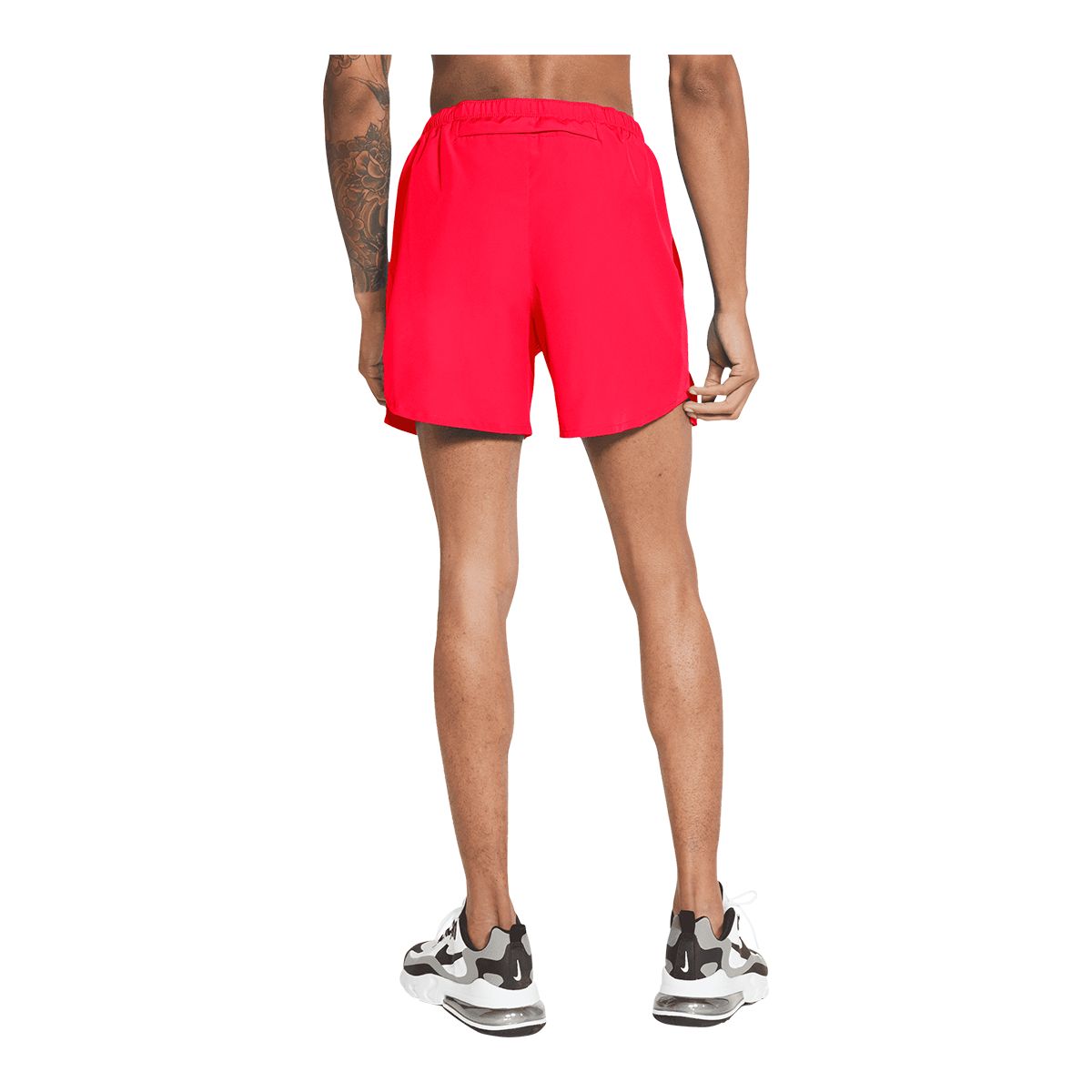 Nike Men's Challenger 7-in Brief Shorts