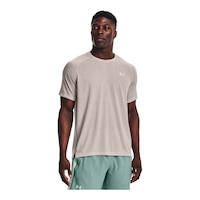 Under Armour Men's Streaker T Shirt Front_Angled_Right