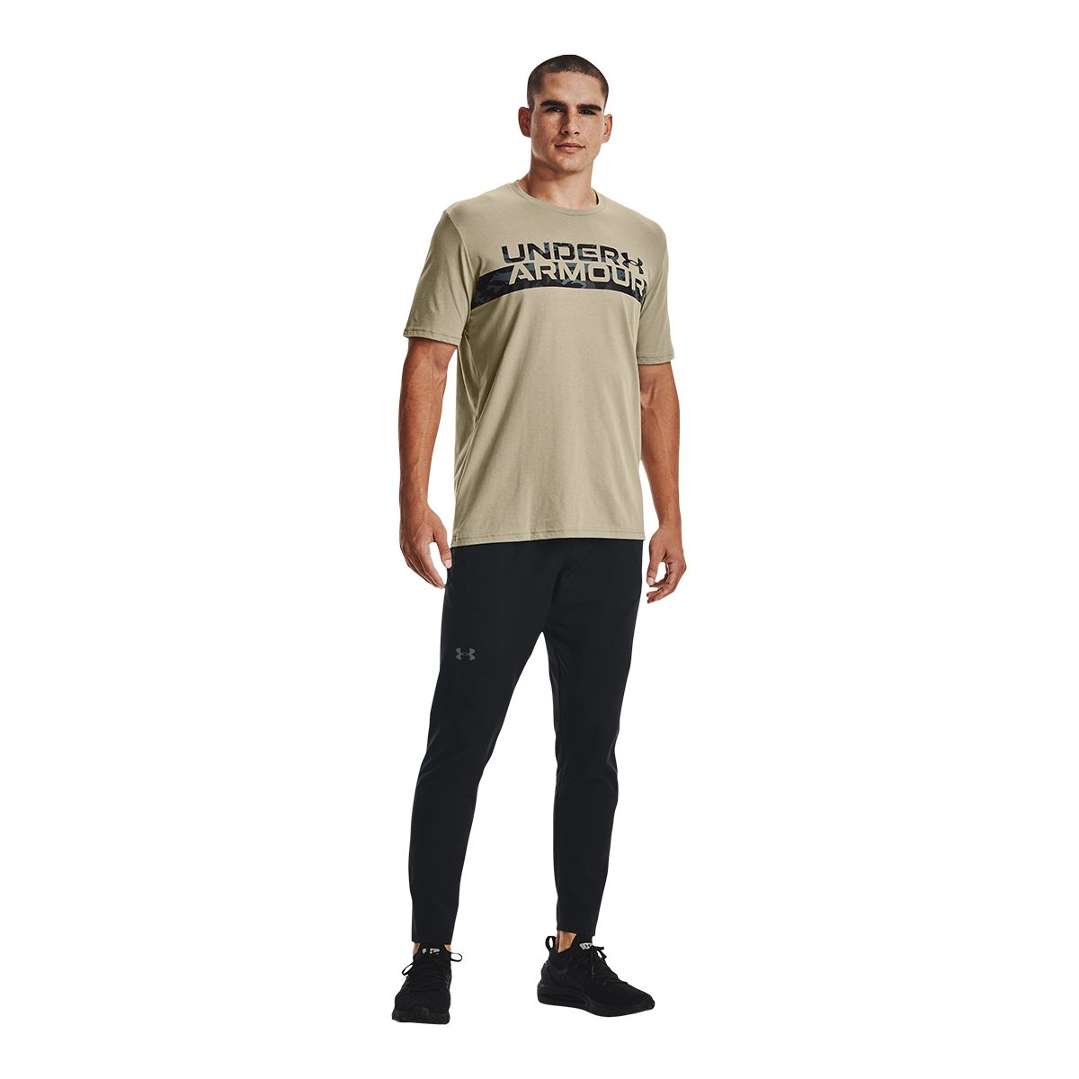 Under Armour Men's Camo Chest Stripe T Shirt