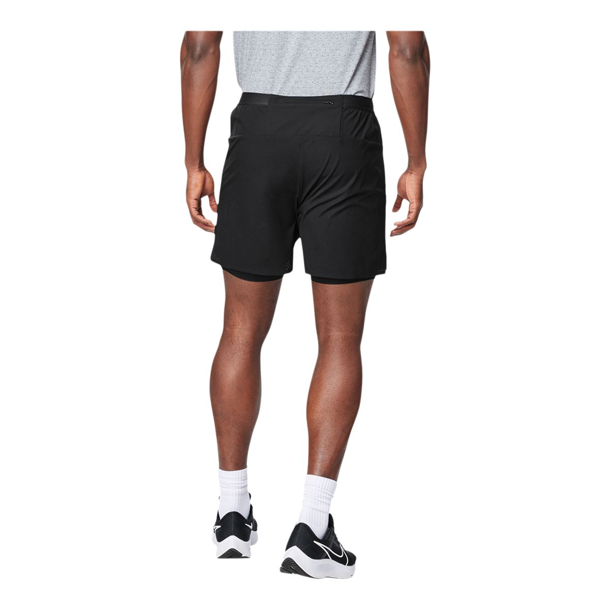 FWD Men's Push Aviate Stretch 5-in Running Shorts