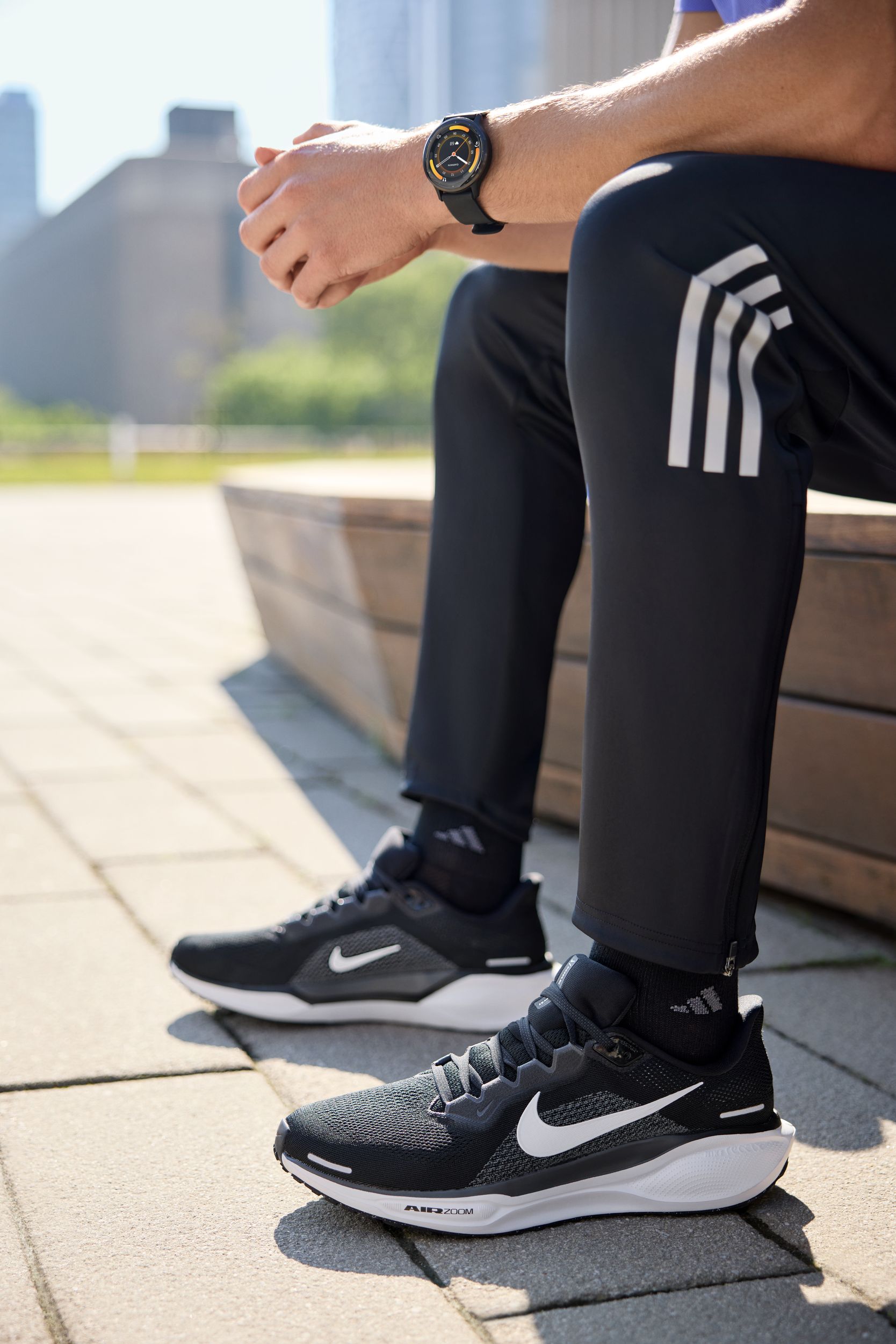 Garmin Venu® 3 Smartwatch Composite_or_Mixed