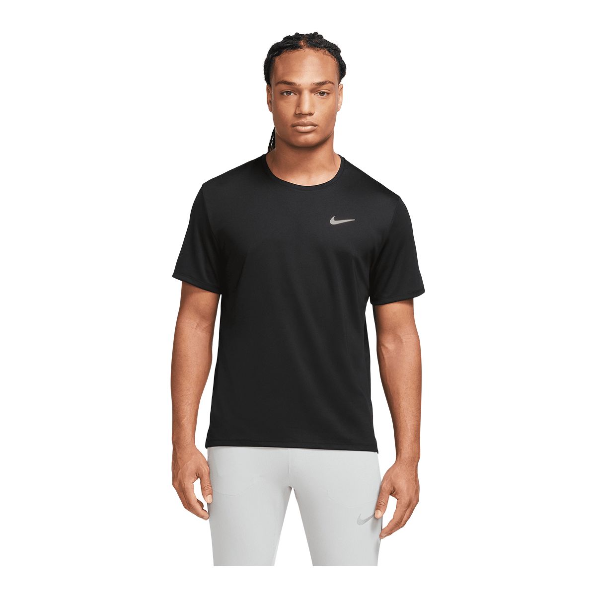 Nike Men's Miler Dri-FIT UV T Shirt | SportChek