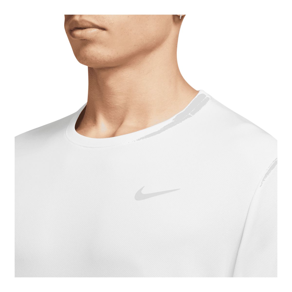 Nike Men's Miler Dri-FIT UV T-Shirt