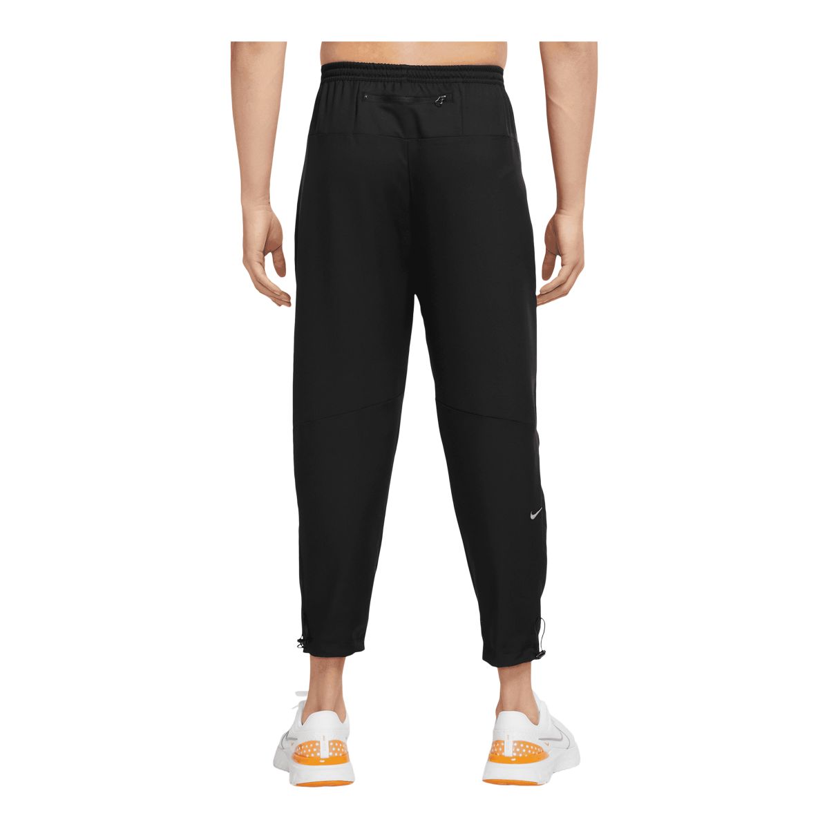 Nike Men's Dri-FIT Track Club Pants