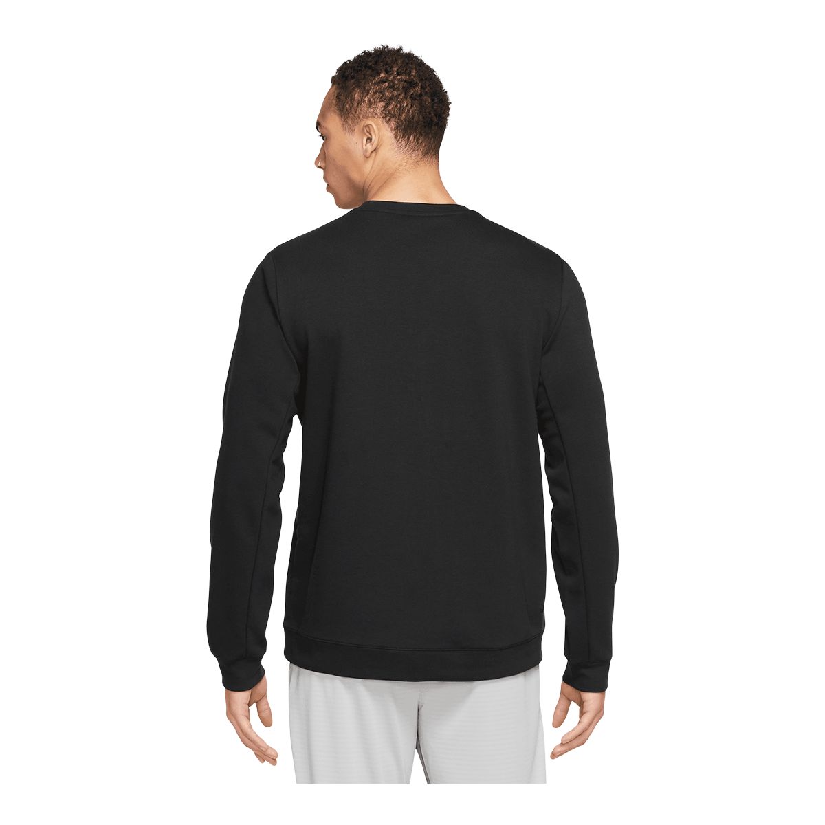 Nike Men's Dri-FIT Track Club Fleece Sweatshirt | SportChek