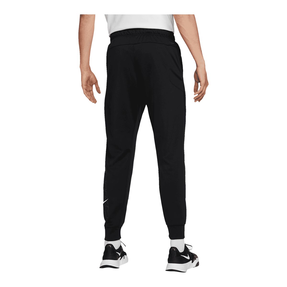 Nike Men s Therma Fleece HBR Taper Pants SportChek