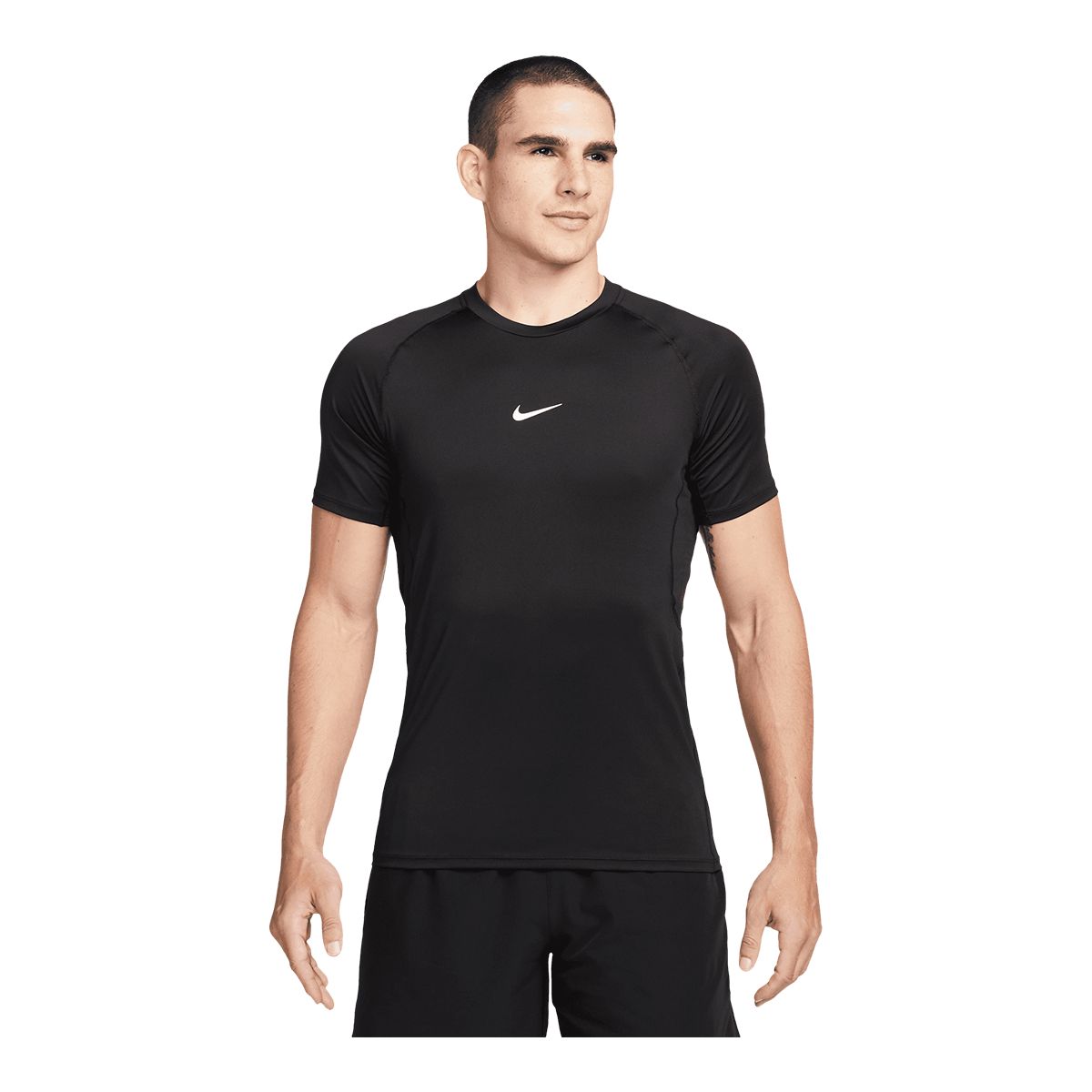 Nike Pro Men's Dri-FIT Slim T Shirt | SportChek
