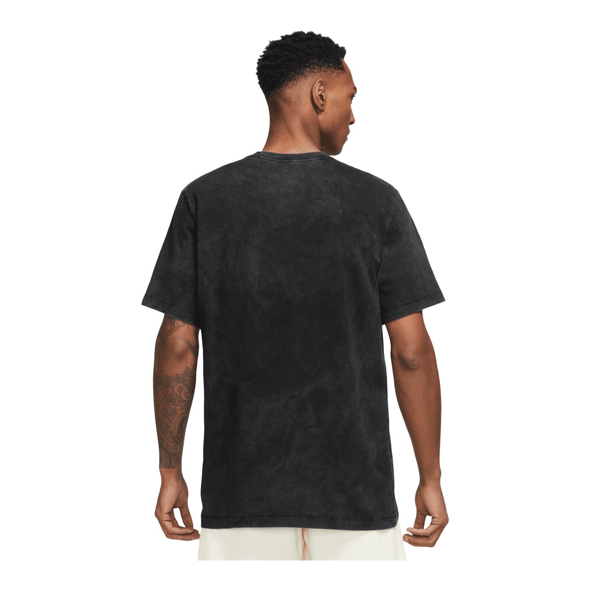 Nike Sportswear Men's Club+ Weathered T Shirt