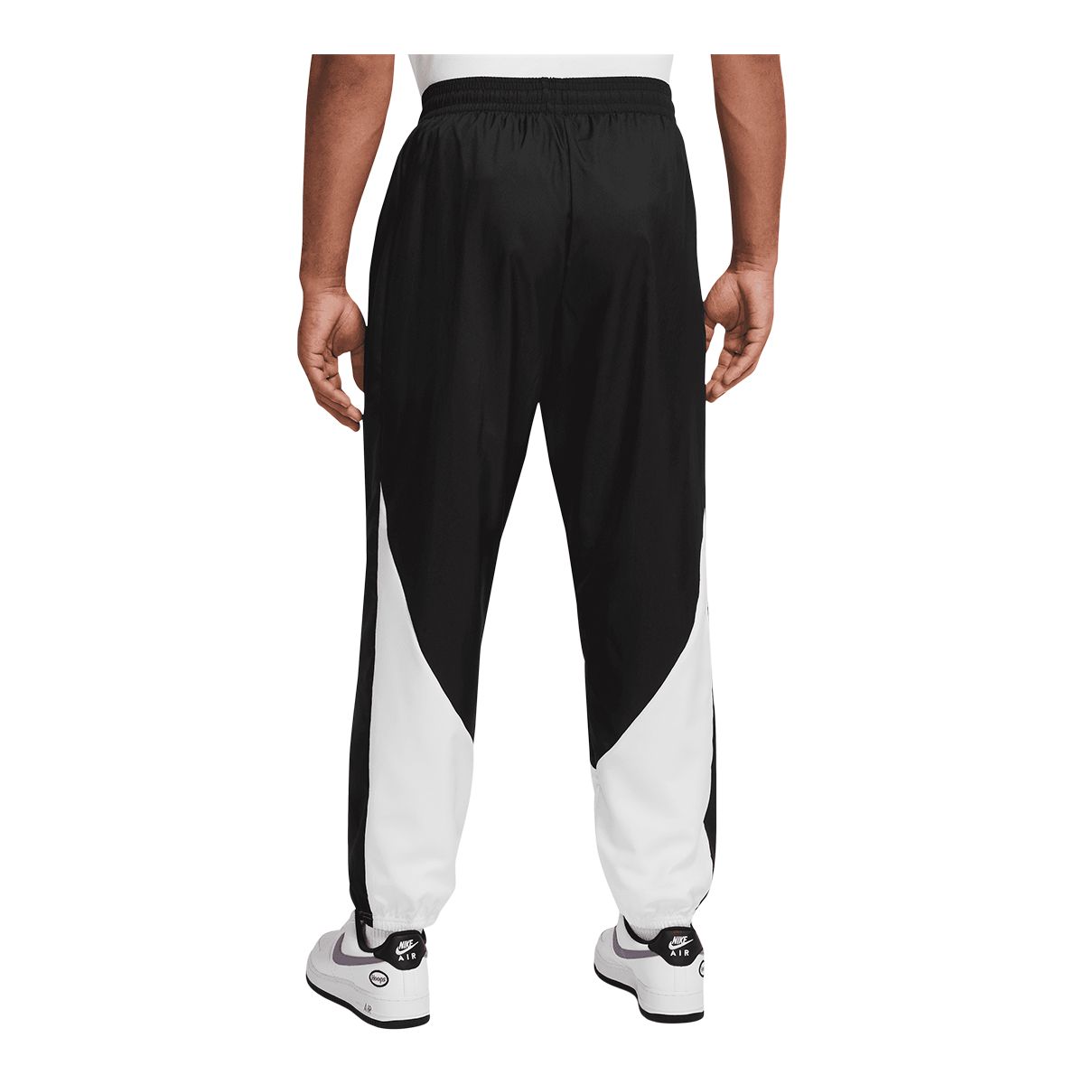 Nike Men's Dri-FIT Standard Issue Pants