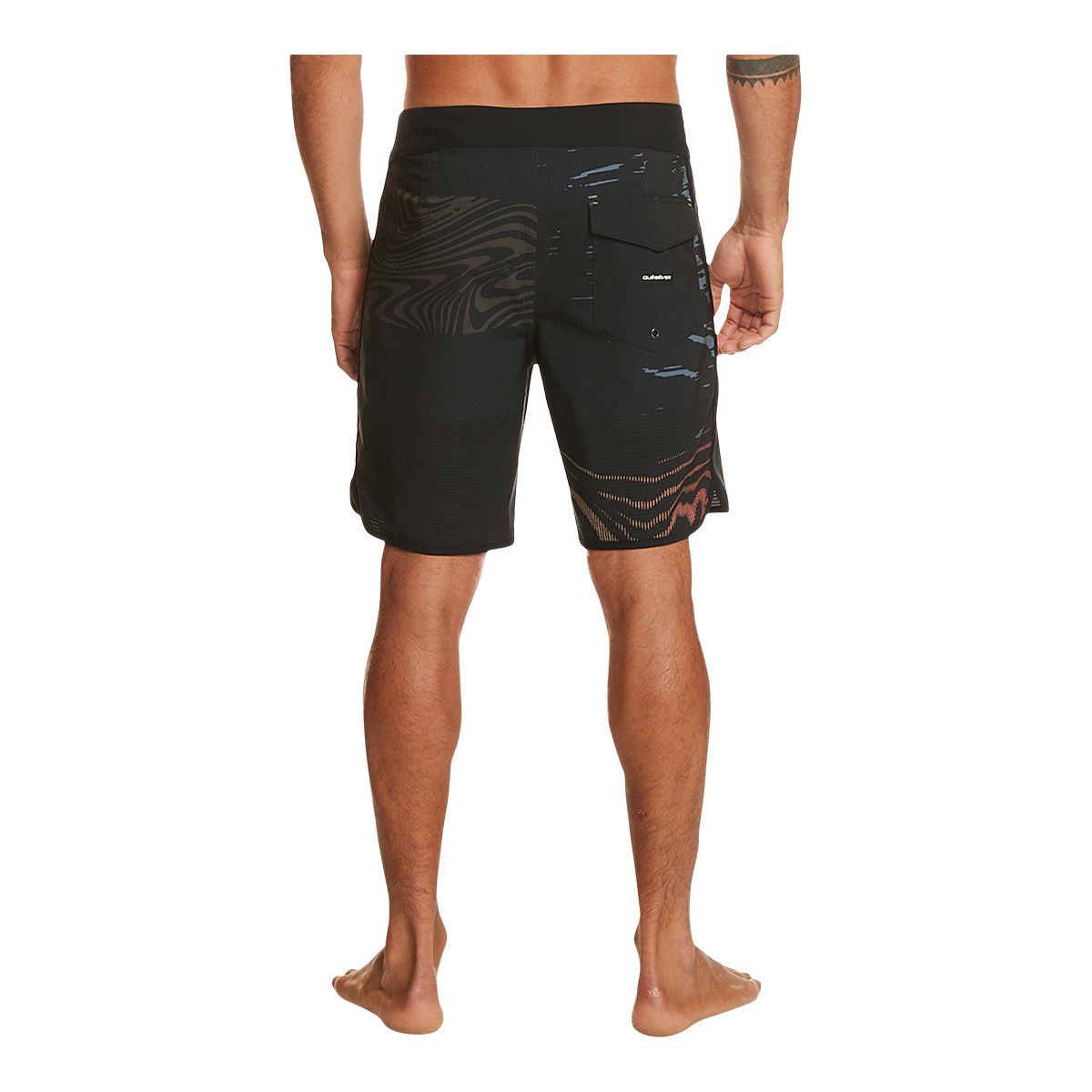 Quiksilver Mens Highlite Scallop 19 Inch Board Shorts - Black