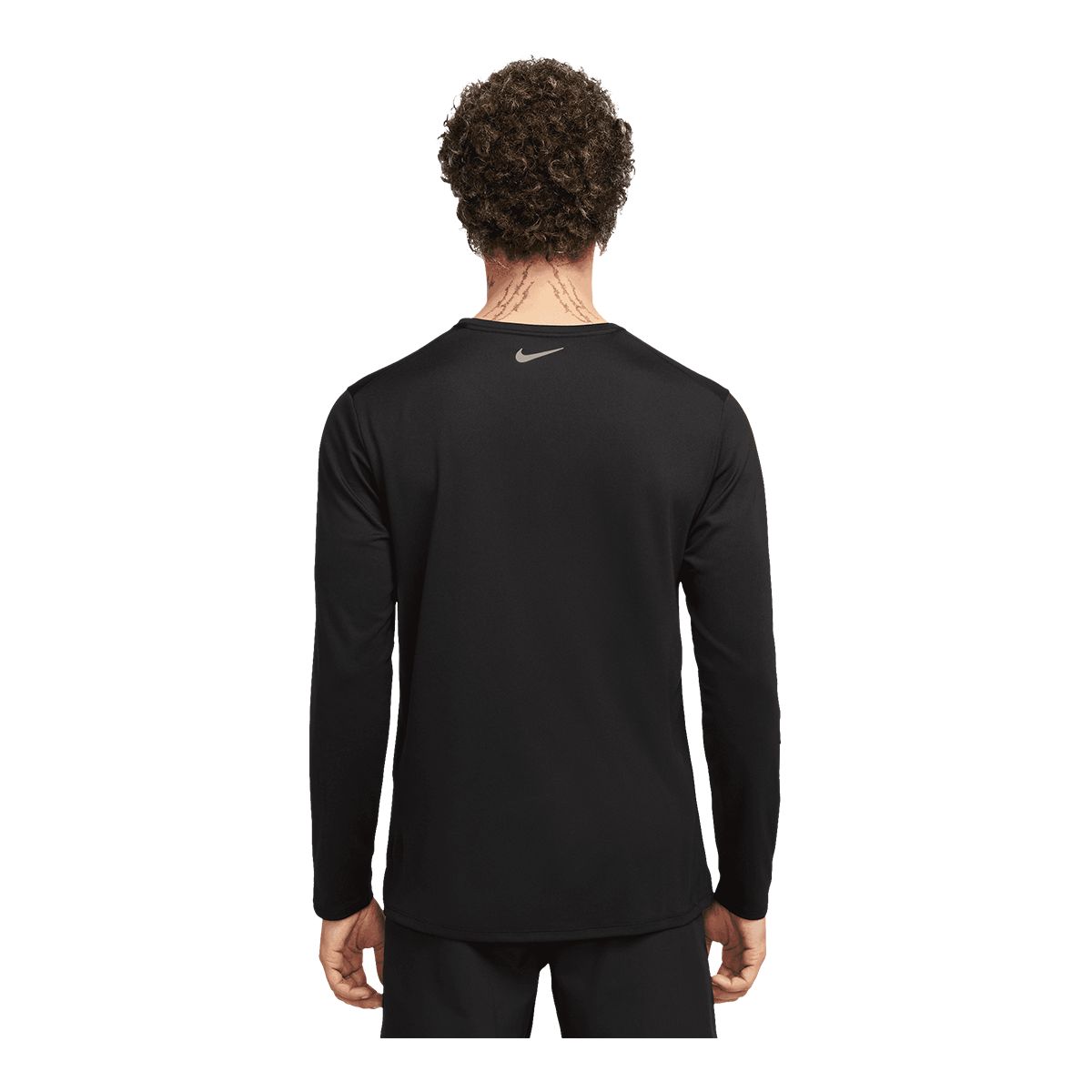 Nike hot sale upf clothing