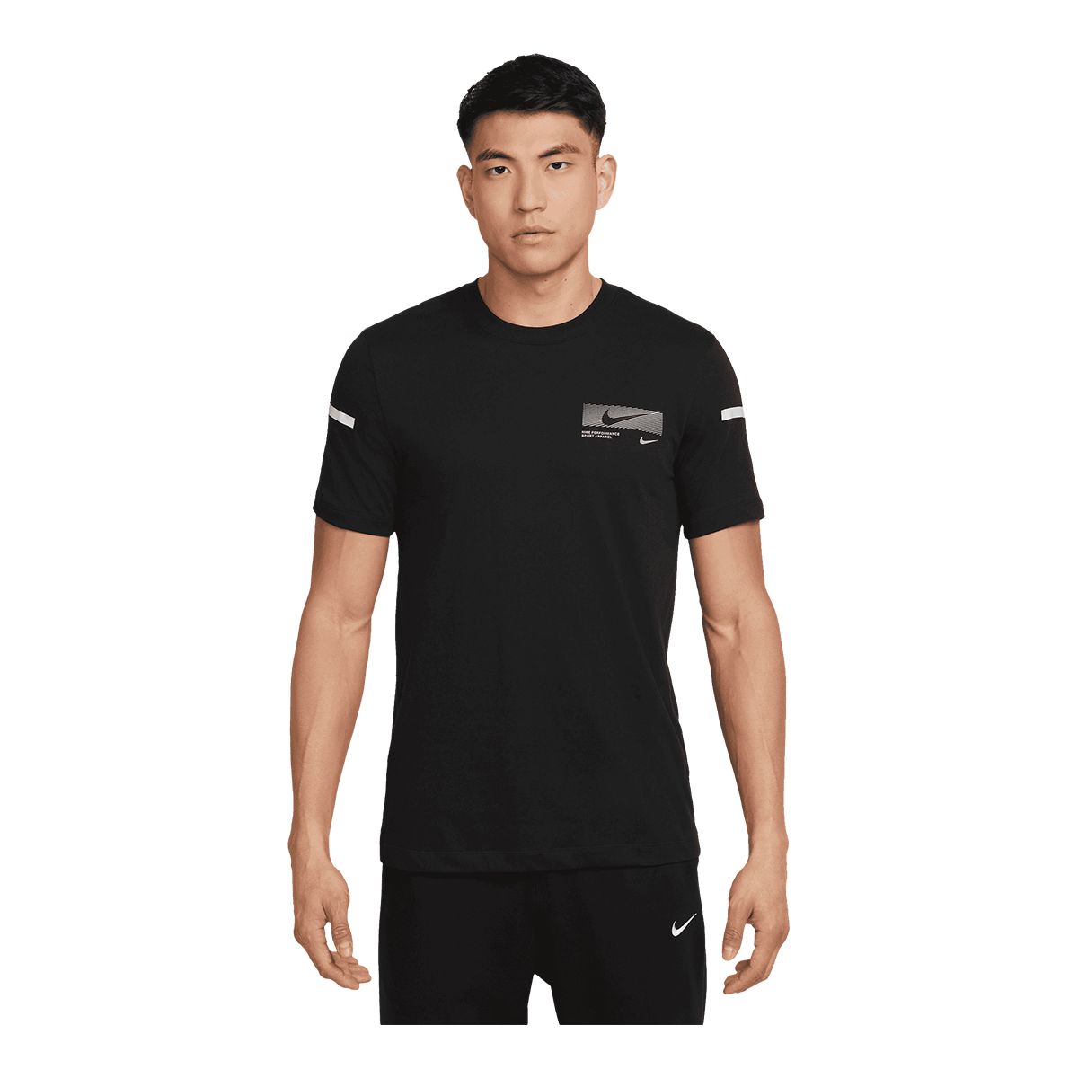 Nike Men's Dri FIT Flash T shirt | SportChek