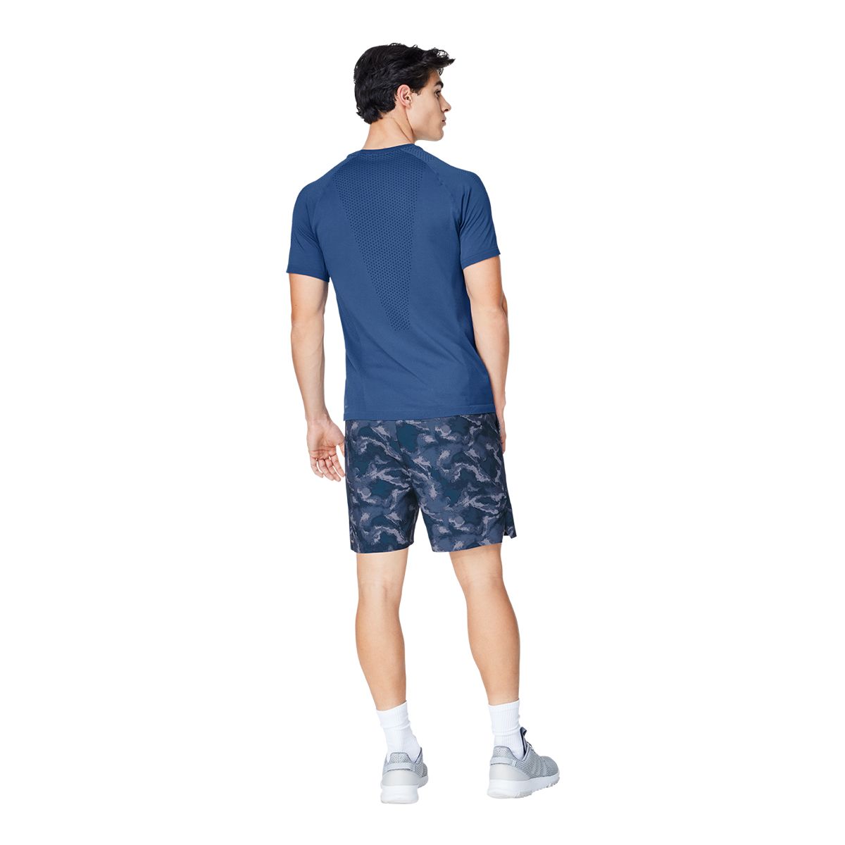FWD Men's Push 7 Inch Unlined Shorts