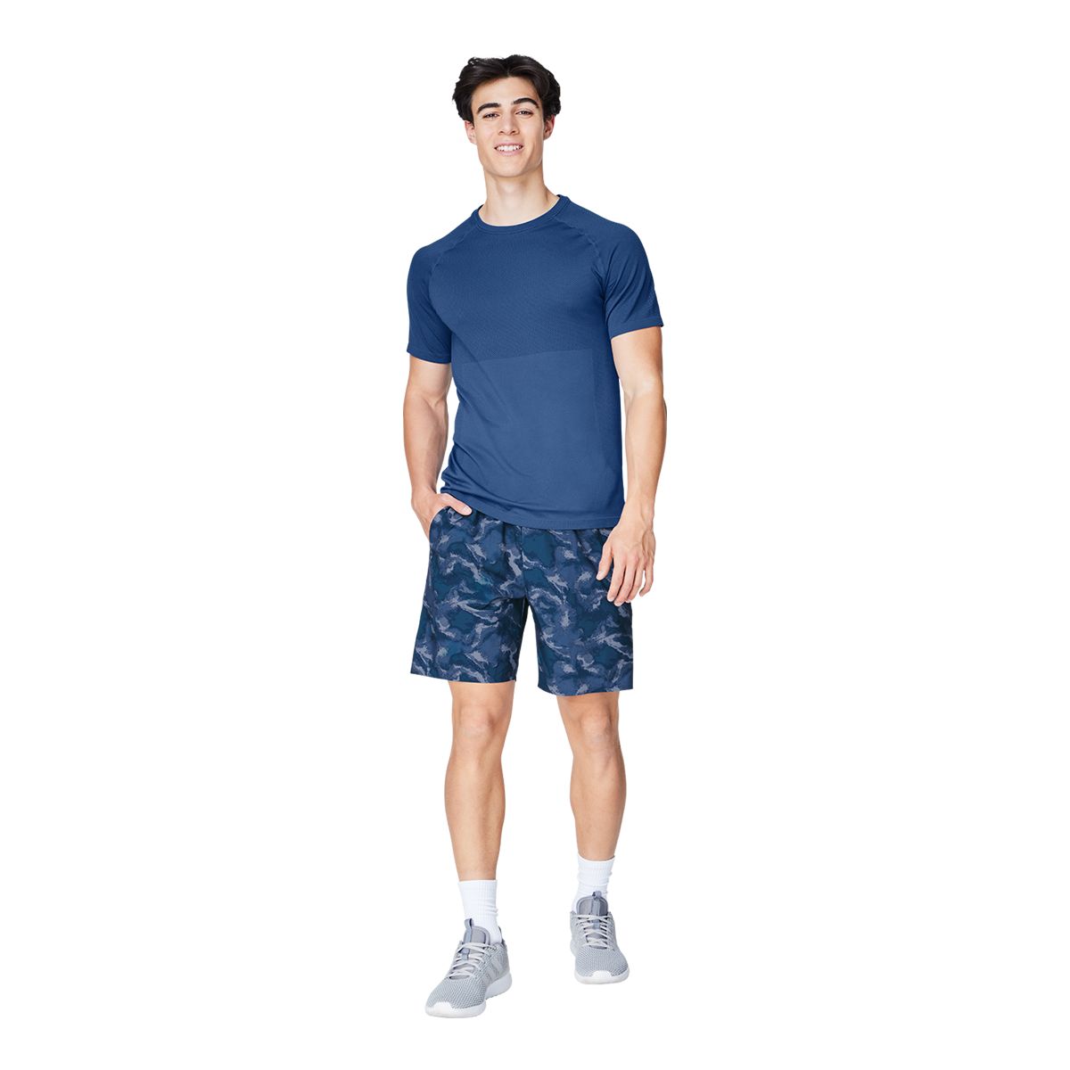 FWD Men's Push 7 Inch Unlined Shorts