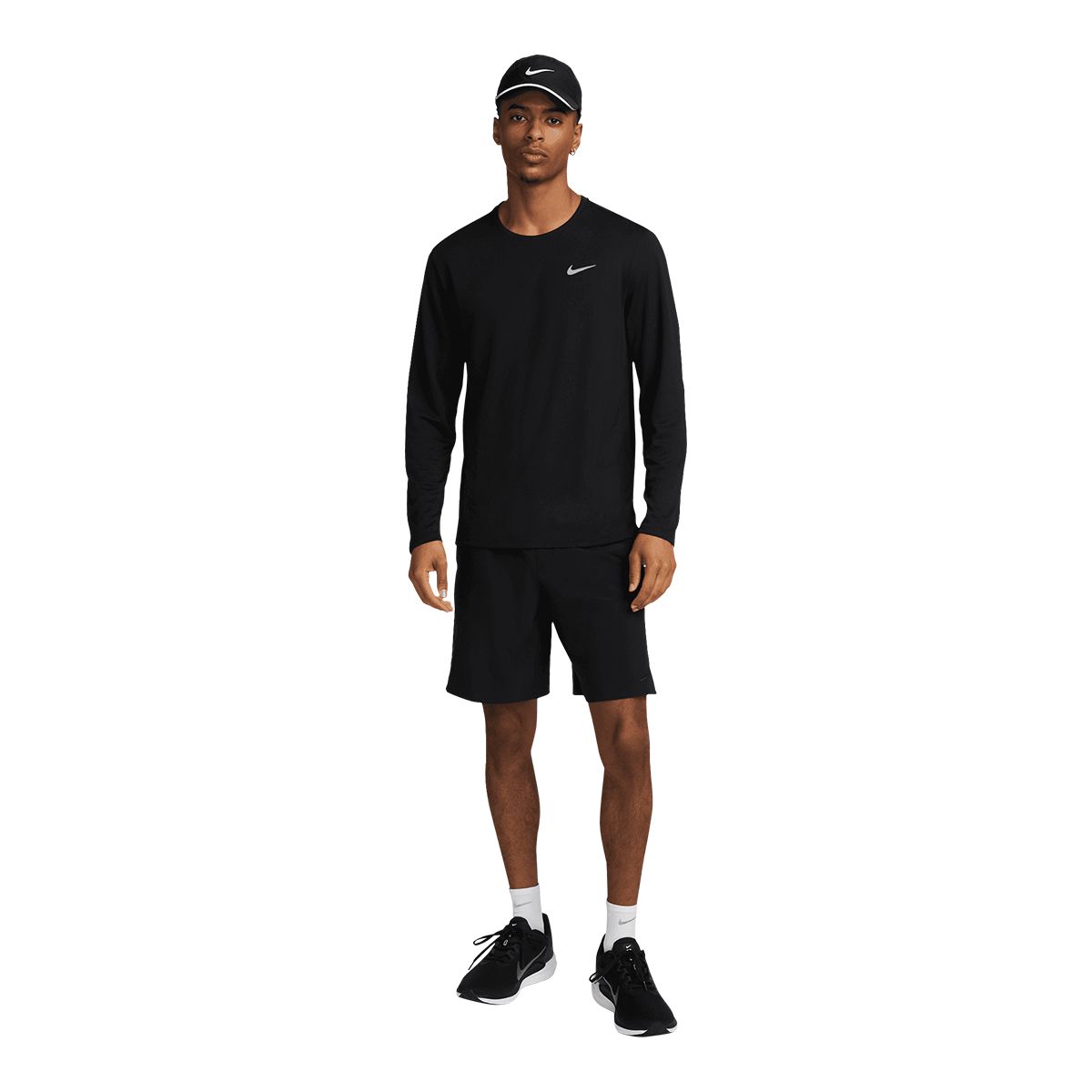 Nike Men s Miler Dri FIT Long Sleeve Shirt SportChek