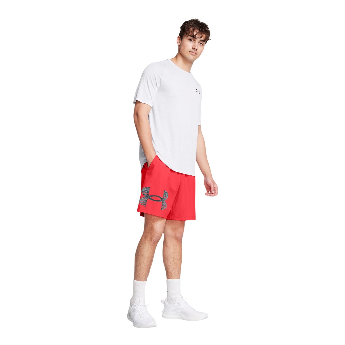 Under Armour Men's Woven Graphic Shorts