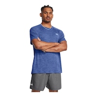 Under Armour Men's Tech™ Textured T Shirt Front_Angled_Right