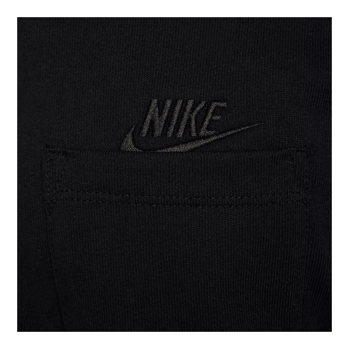 Nike Men's Premium Essentials Pocket Long Sleeve T Shirt