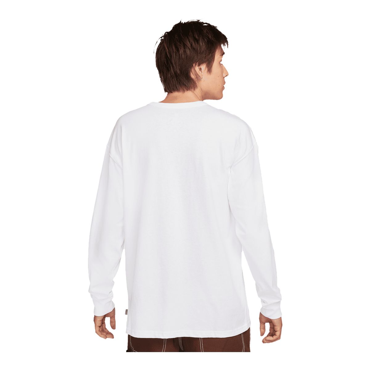 Nike Men's Premium Essentials Pocket Long Sleeve T Shirt