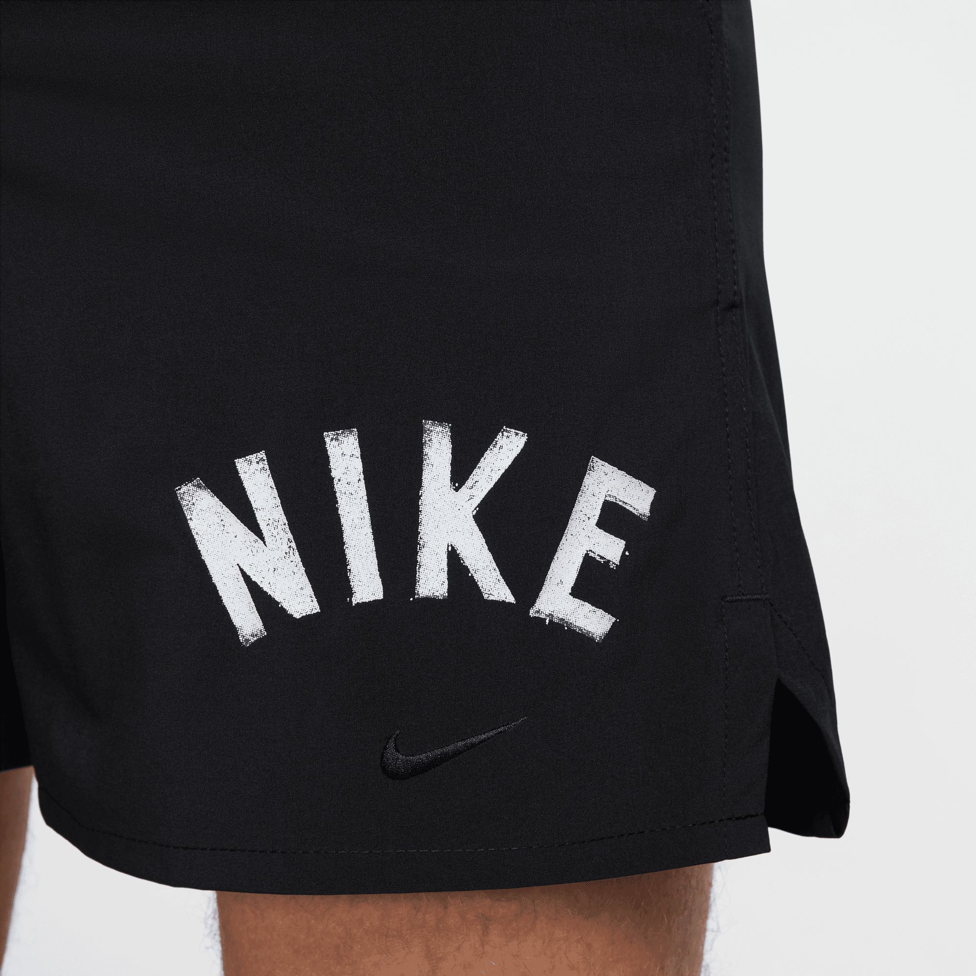 Nike Men's Unlimited 7 Inch Swoosh Shorts