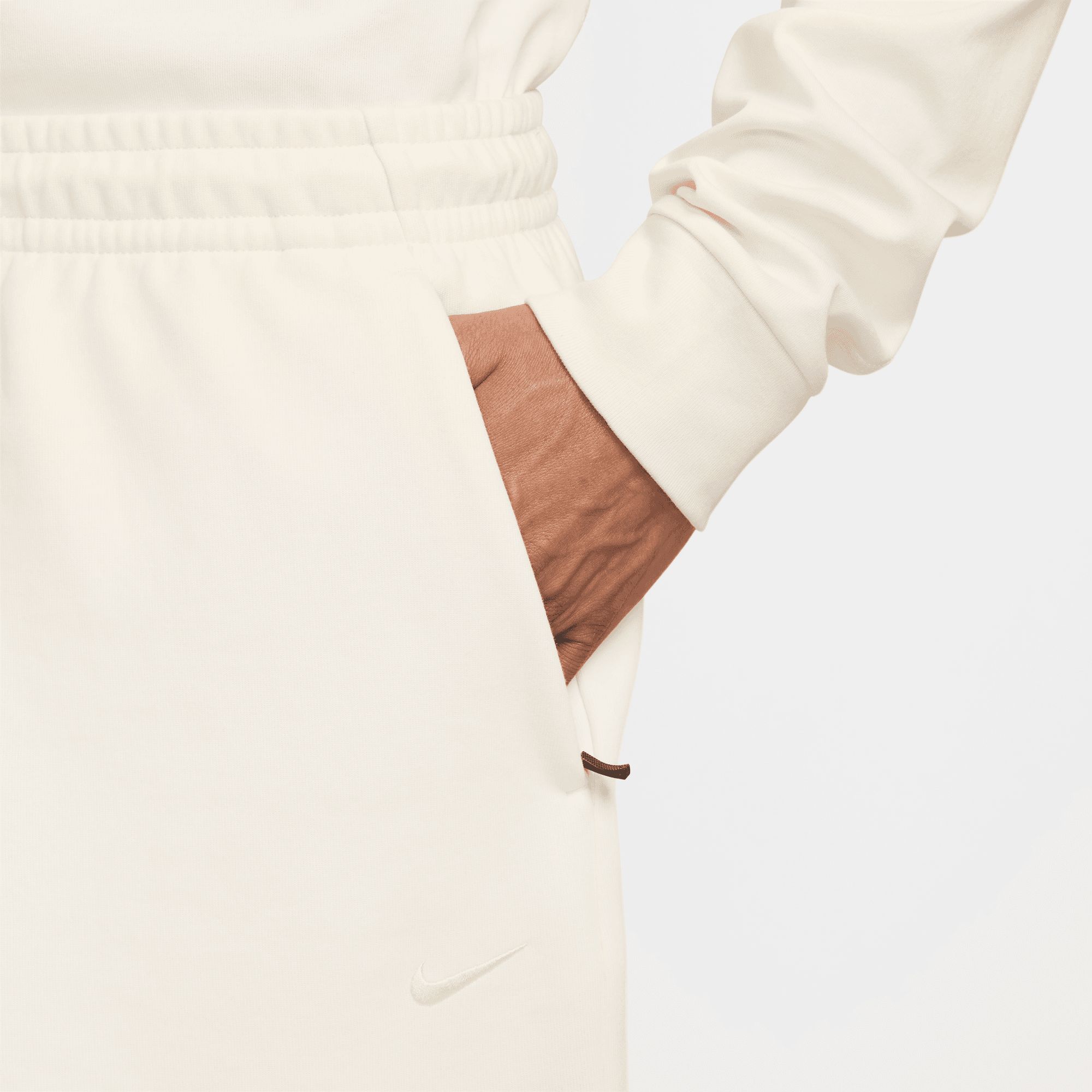 Nike Men's Primary UV 7" Shorts