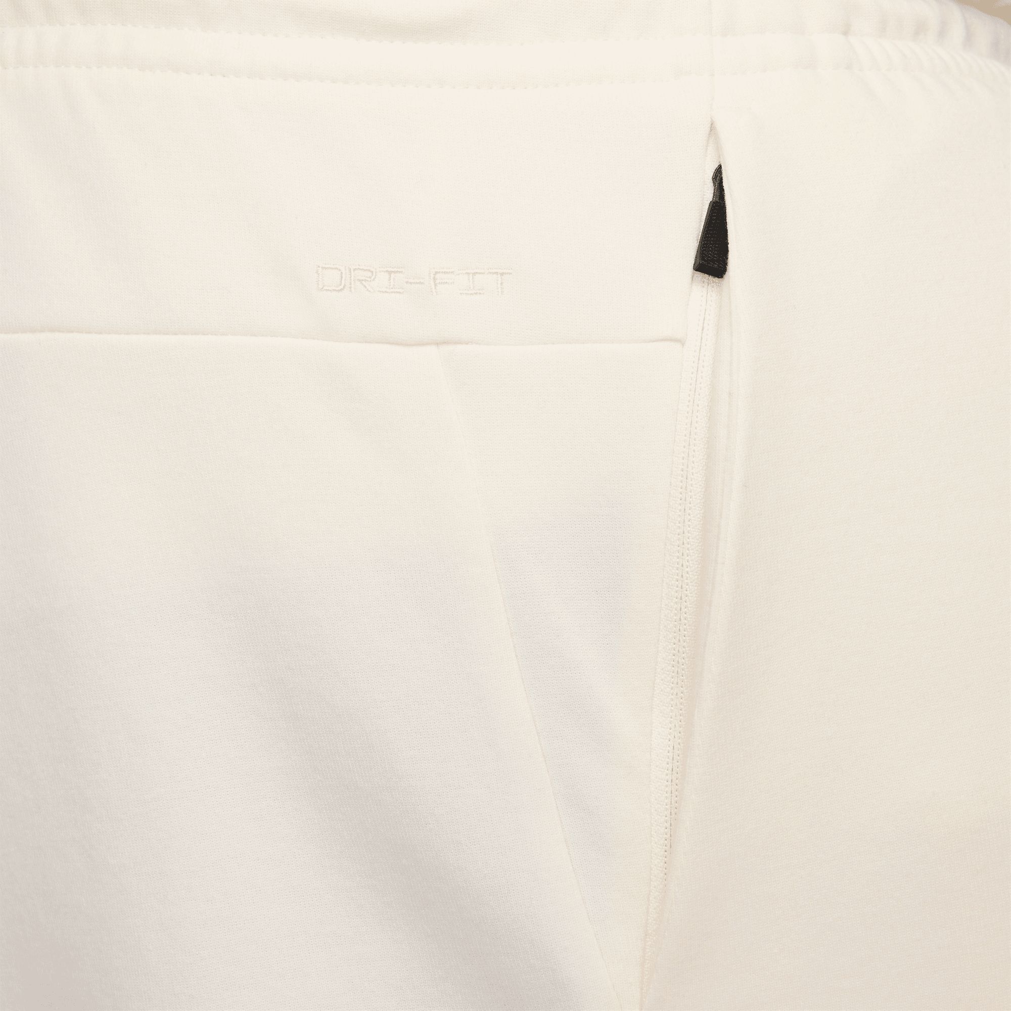 Nike Men's Primary UV 7" Shorts