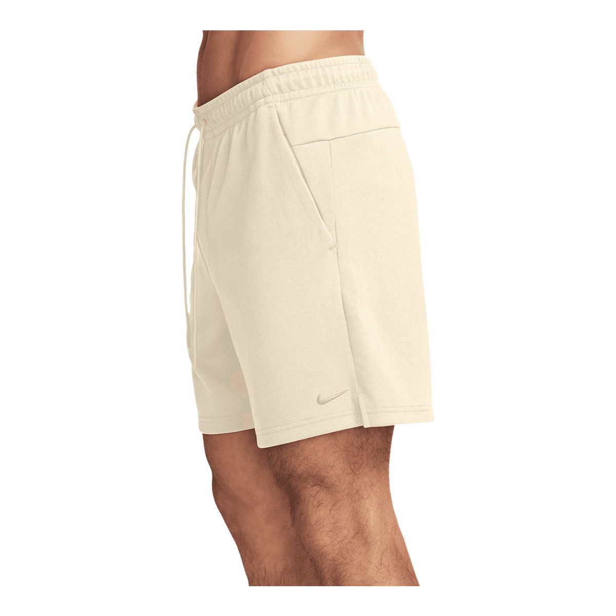 Nike Men's Primary UV 7" Shorts