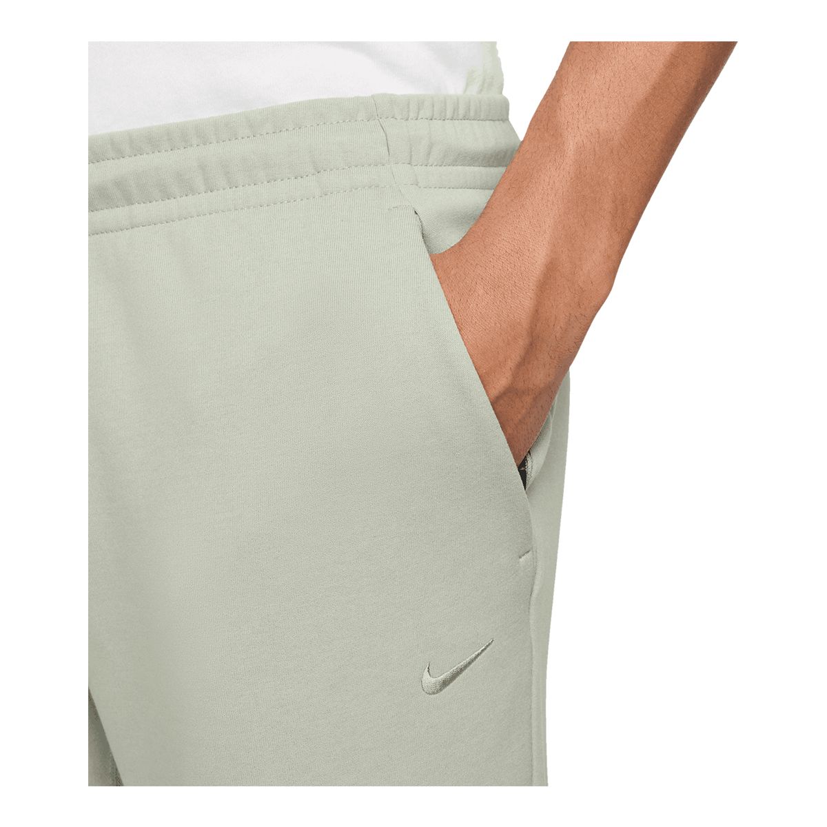 Nike Men's Primary UV Jogger Pants