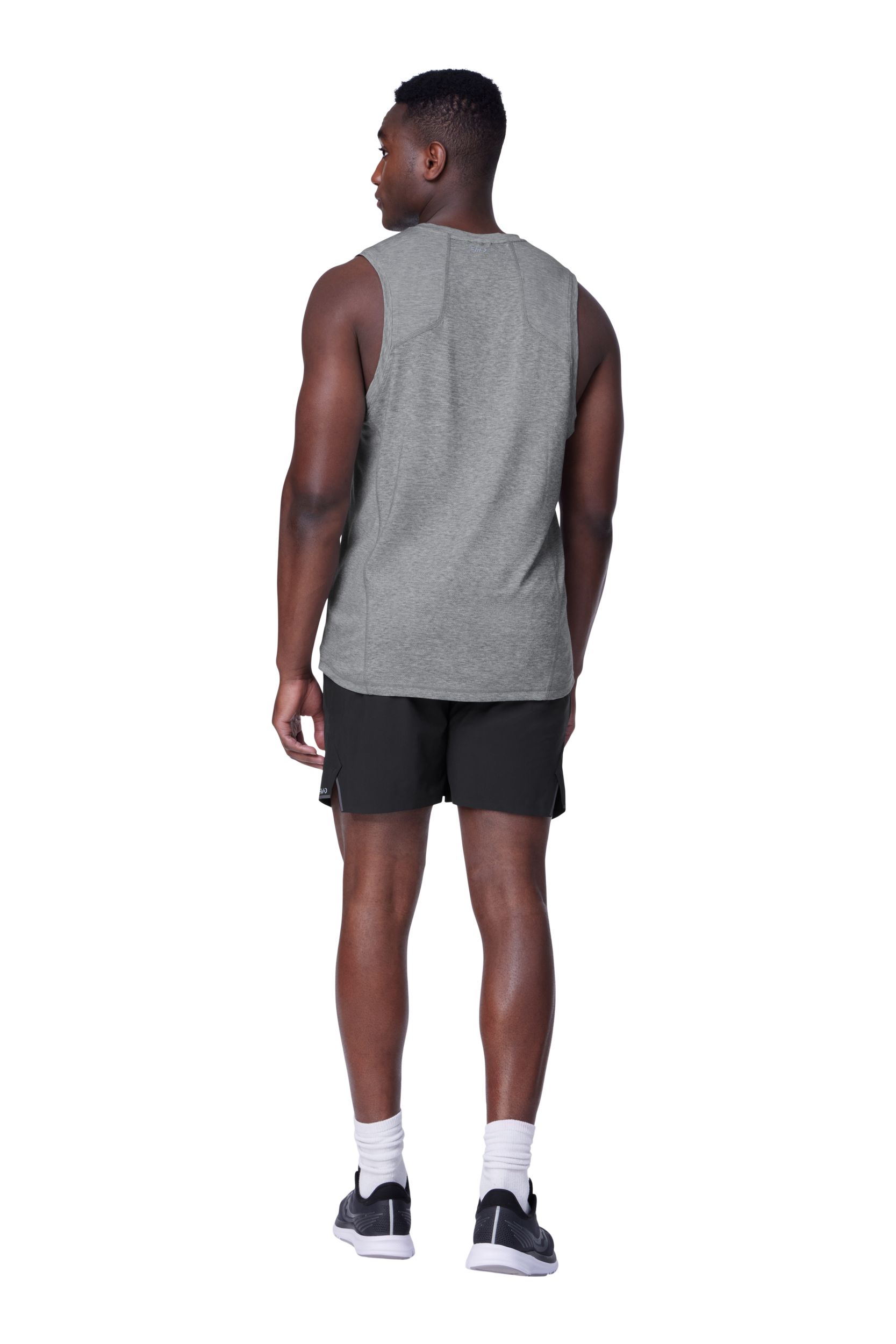 FWD Men's Aviate 7 Inch Unlined Shorts