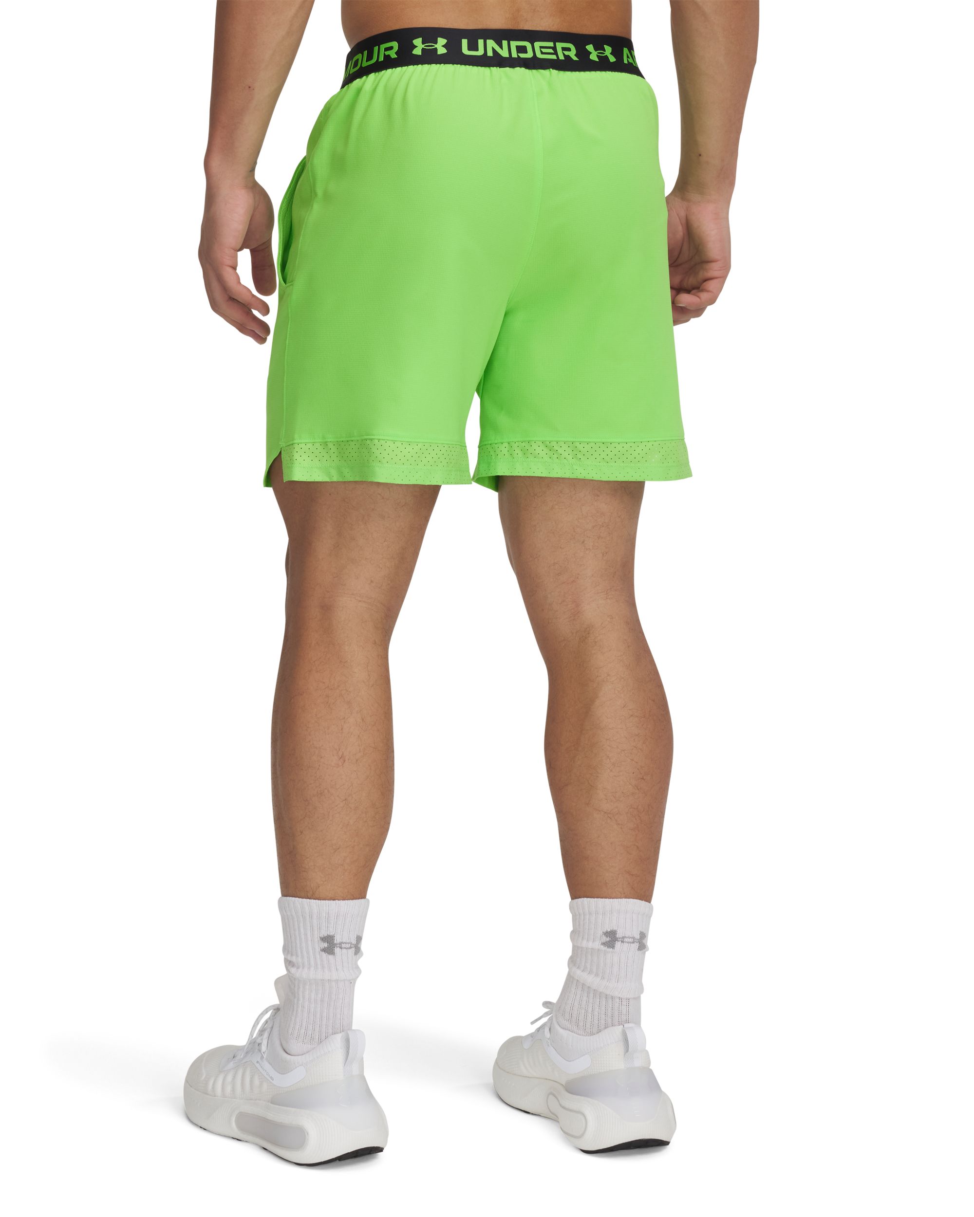 Under Armour Men's Vanish Woven 6" Shorts